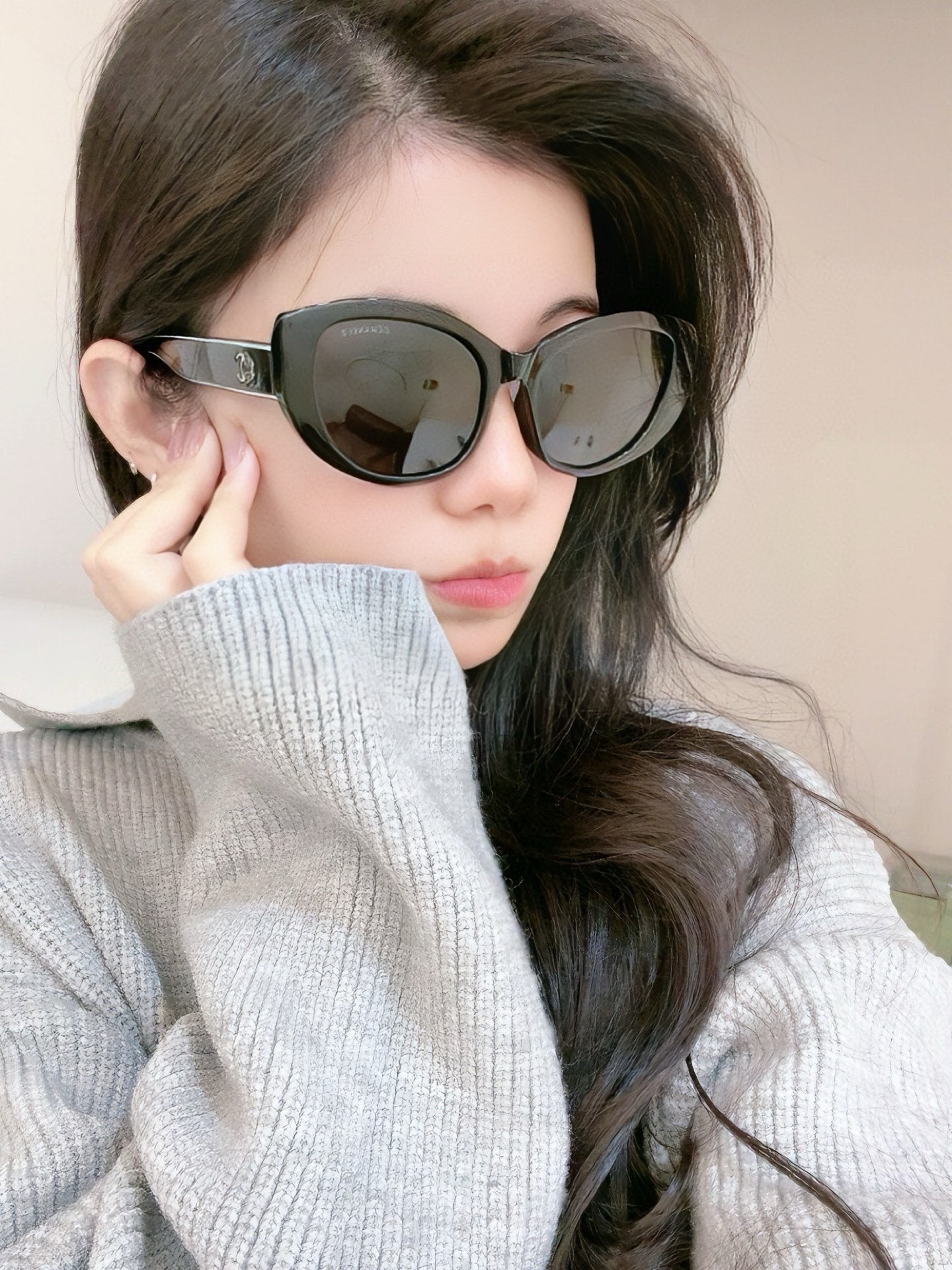  【CHANEL】香奈儿 2025新款潮流爆款 时尚圆框太阳镜 佩戴舒适 网红潮款墨镜  女士高清加厚偏
