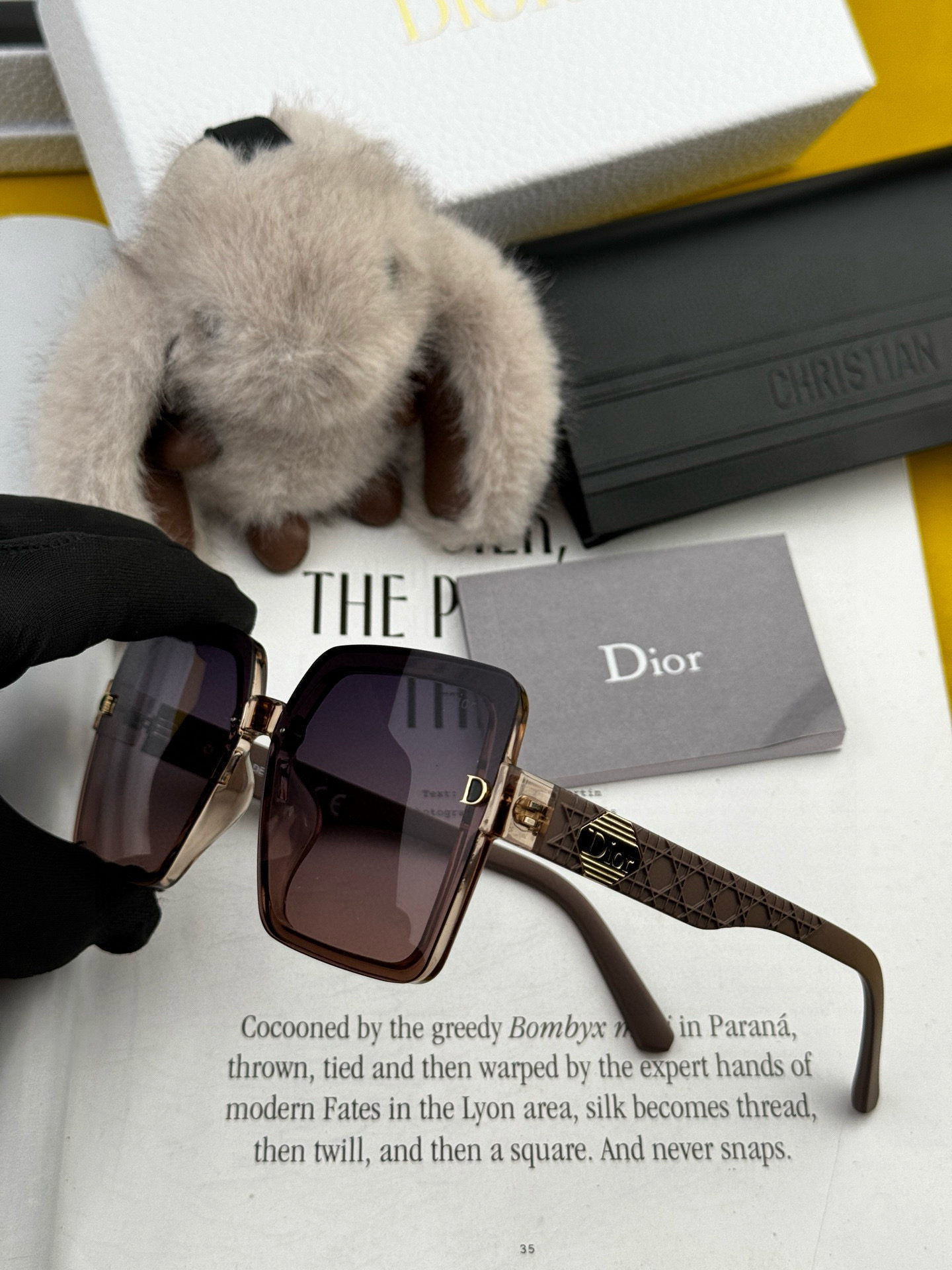   🔺 【DIOR-迪奥】2025开春新款 潮流爆款 时尚方框偏光太阳镜 高品质 佩戴舒适 网红潮款墨镜
