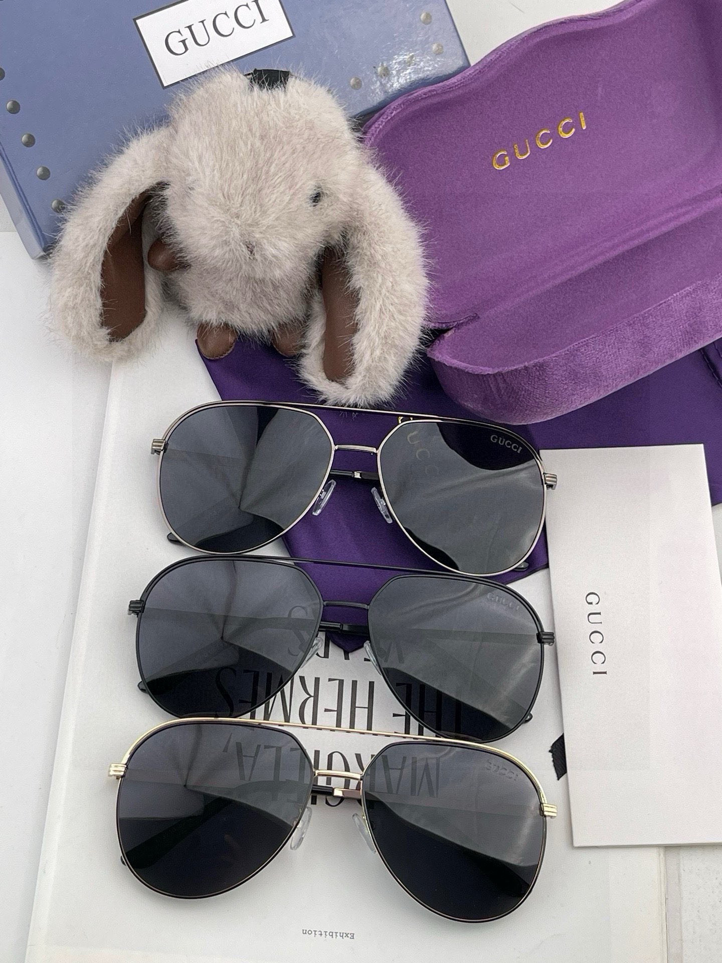   Gucci 。  高品质男女款墨镜   👍 进口宝丽来偏光镜片  。蛤蟆镜 开车钓鱼都可 。百搭显瘦