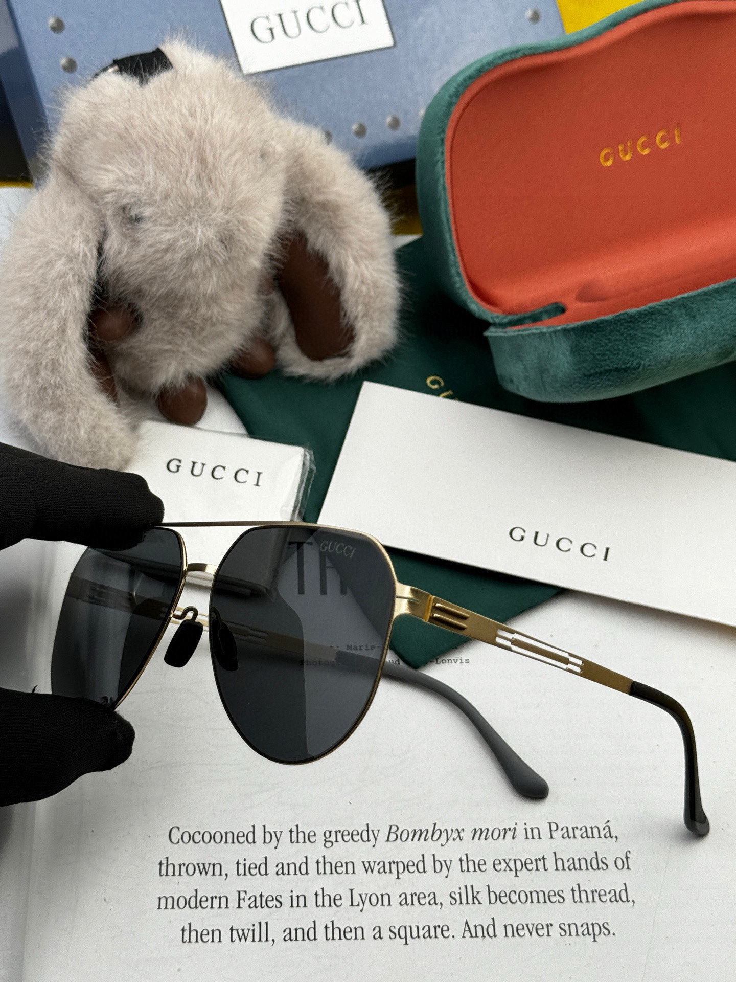 ♦️ GUCCI 2025新款男女情侣款太阳镜多边形墨镜iP电镀永不褪色 超轻超有弹性整幅眼镜无螺丝重要