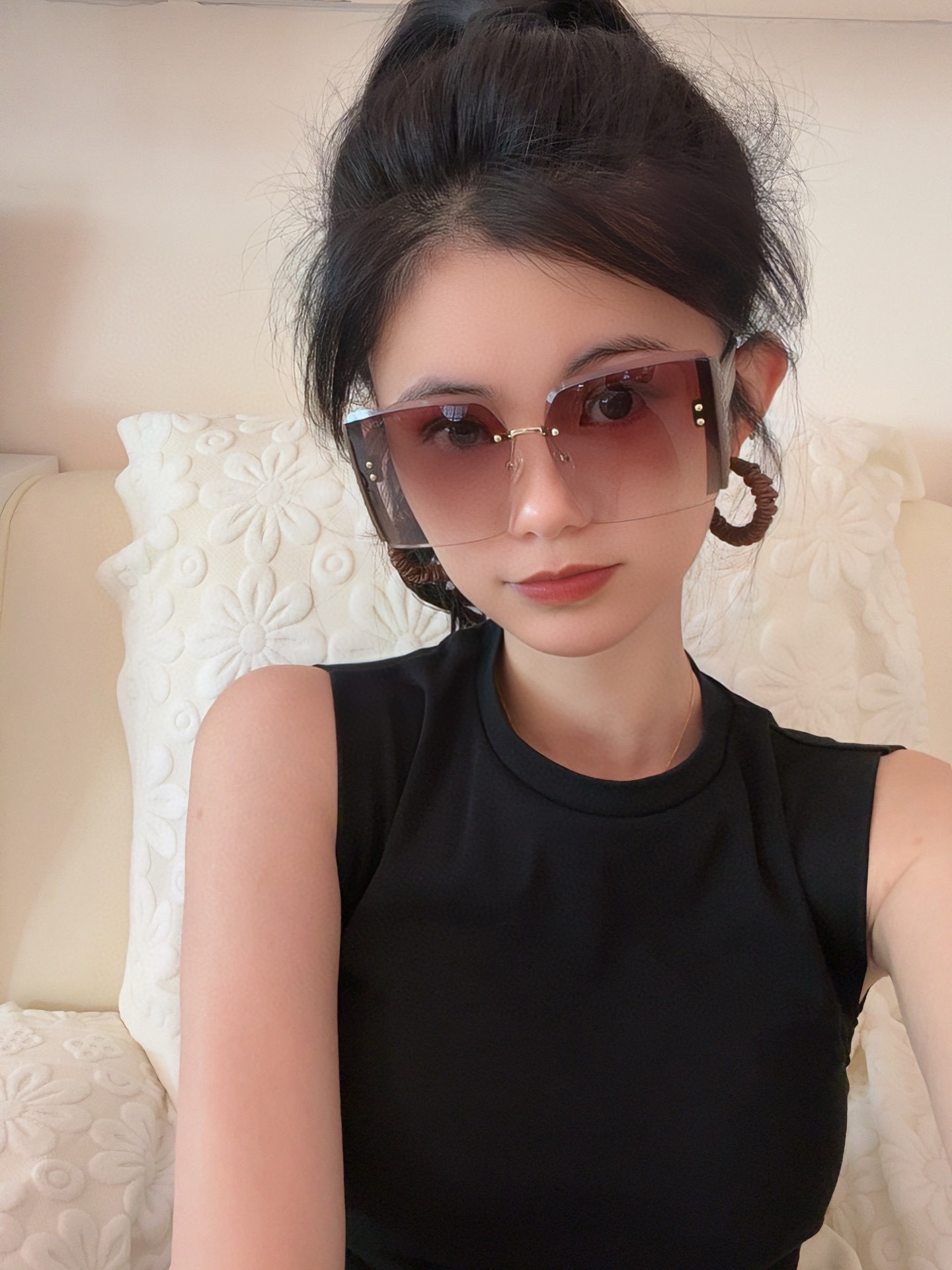   大框方形 Fendi  芬迪   人气热卖爆款   2025开春 新款太阳镜眼镜框网红都爱的款式  