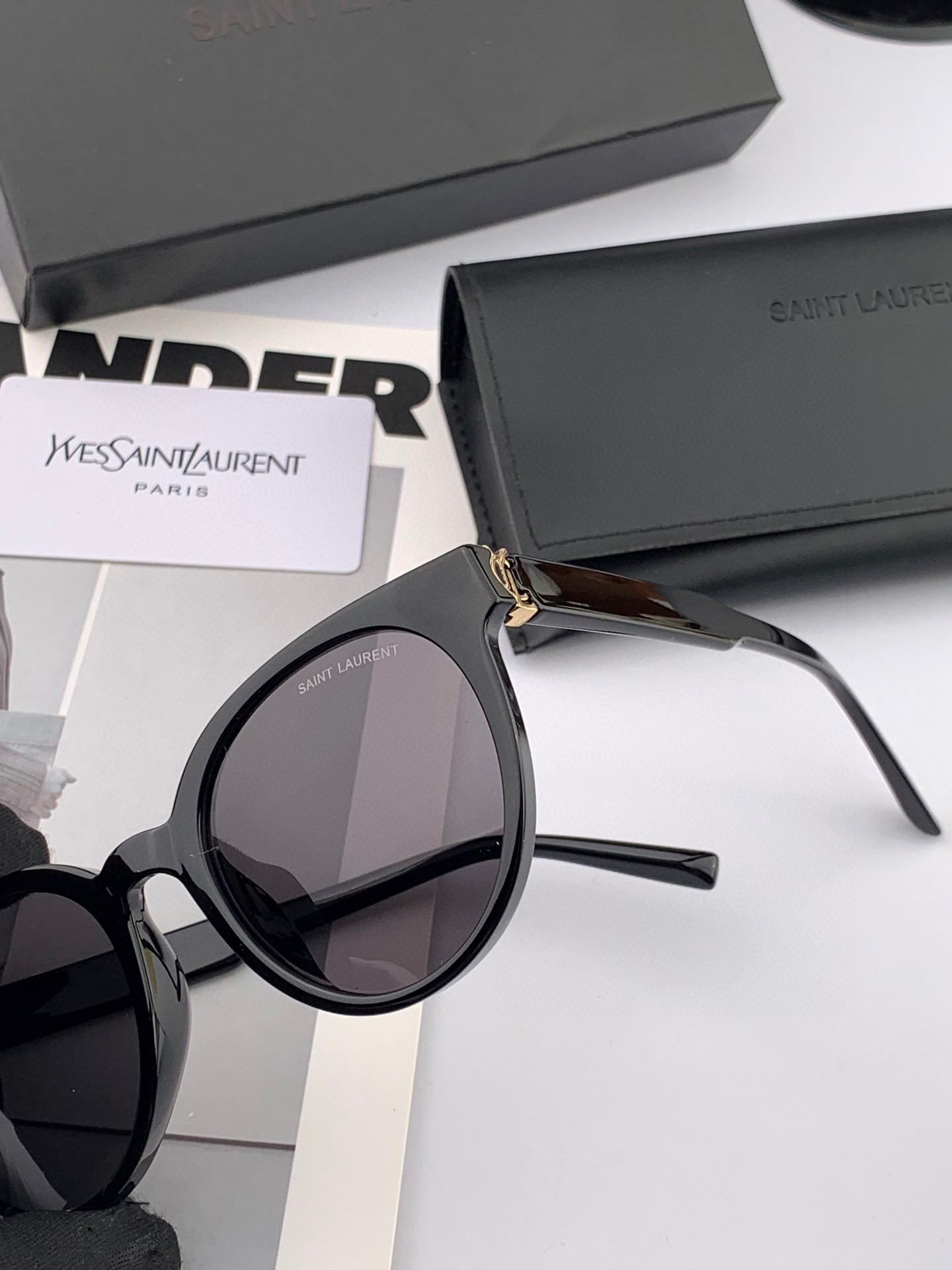 👑 【新款】🕶🔝🔝🔝🎁🎁🎁时尚百搭 超显脸小 佩戴舒适品牌Ysl 圣罗兰 💎  材质  加厚偏光镜片型号