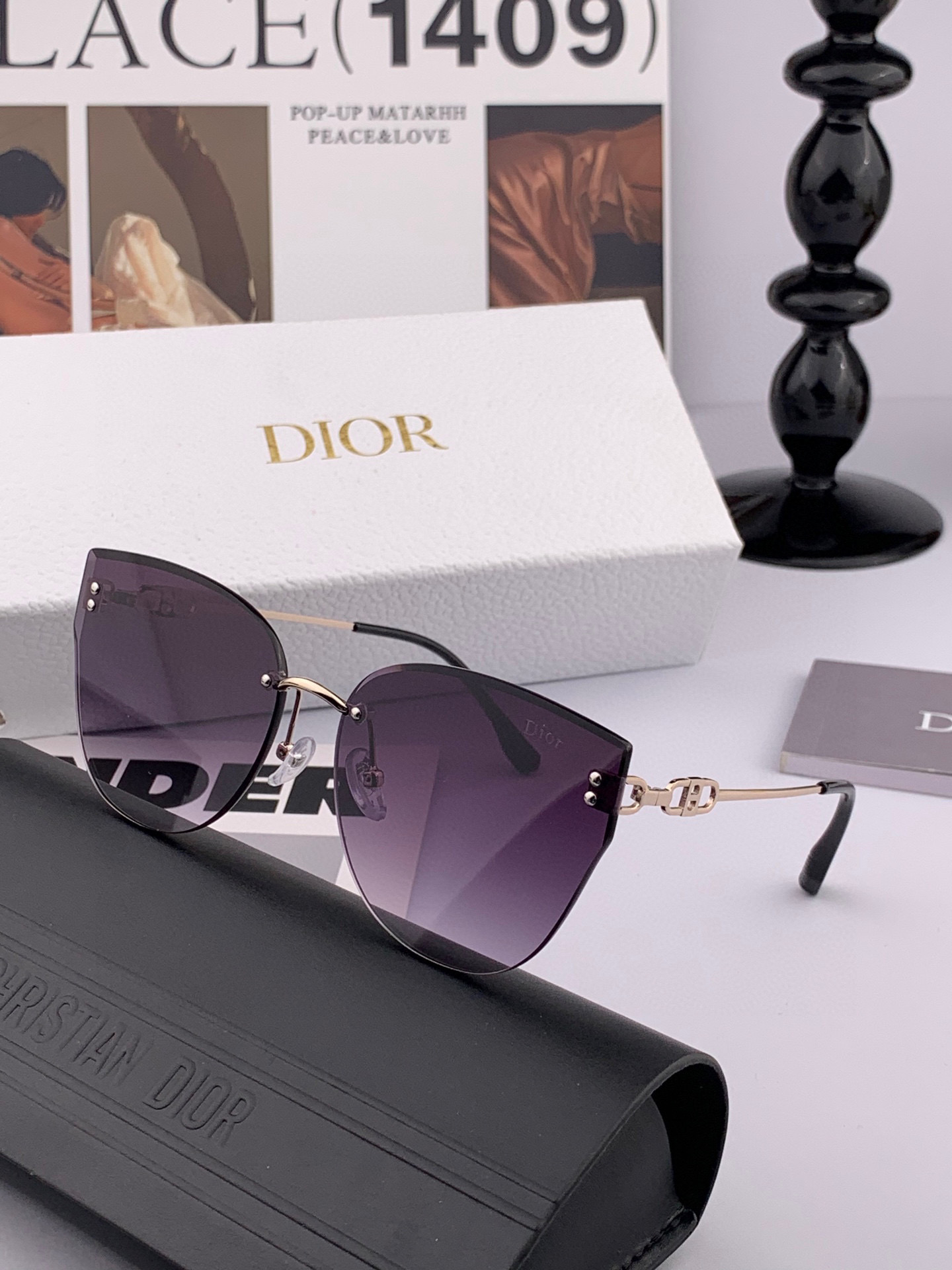   DIOR🌋☔️时尚无框太阳镜镜片 顶级奢侈品强 高品质胜利亲亲🍦🍨 得意 气质非凡😄 🍫🍪女士开车墨