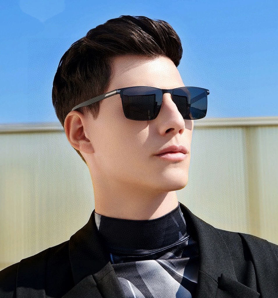        GUCCI 男款炫彩飞行员偏光太阳镜 ❤️材质：高清尼龙加厚卡槽高清偏光镜片 🌹无边框镜架