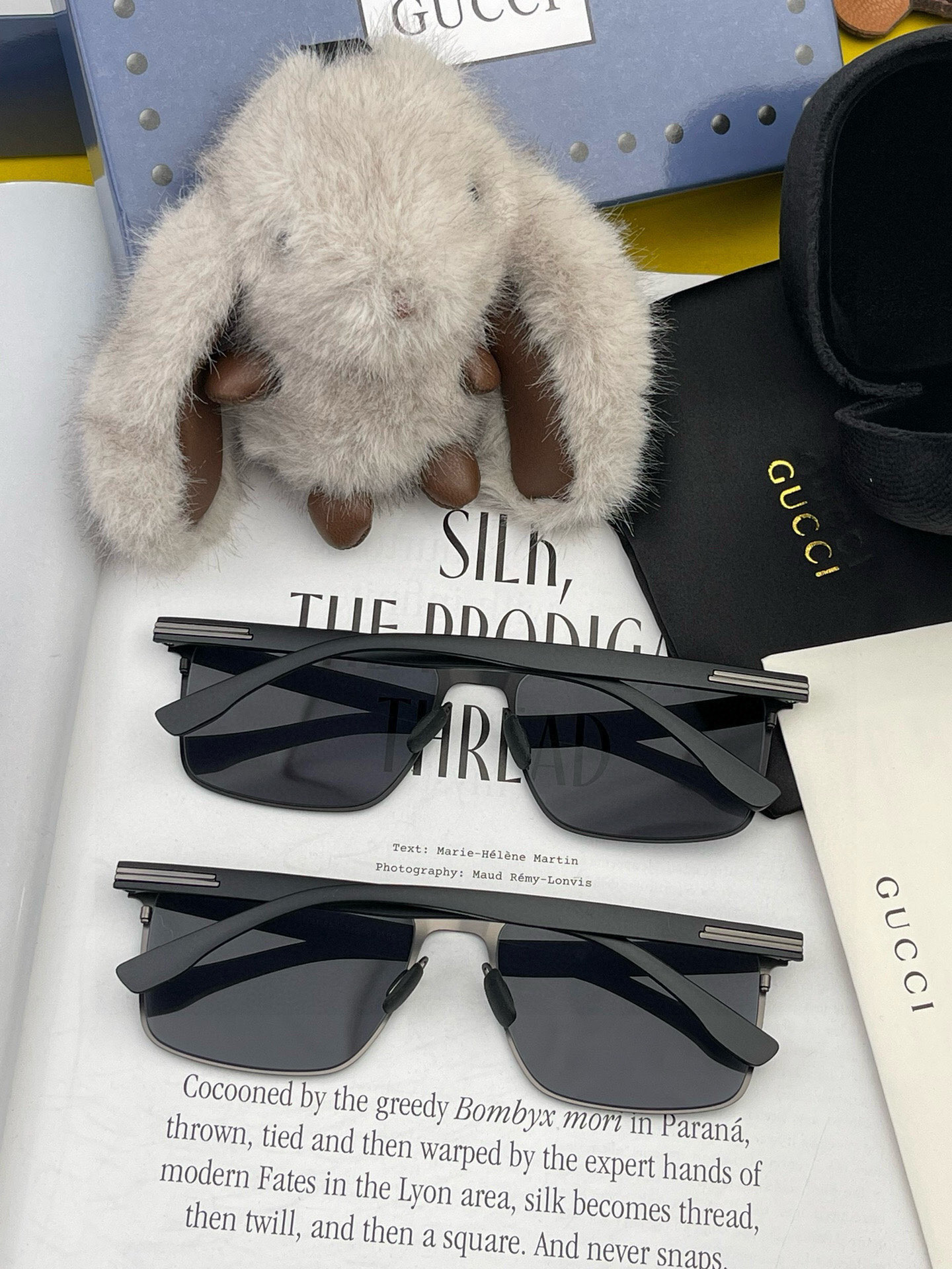        GUCCI 男款炫彩飞行员偏光太阳镜 ❤️材质：高清尼龙加厚卡槽高清偏光镜片 🌹无边框镜架