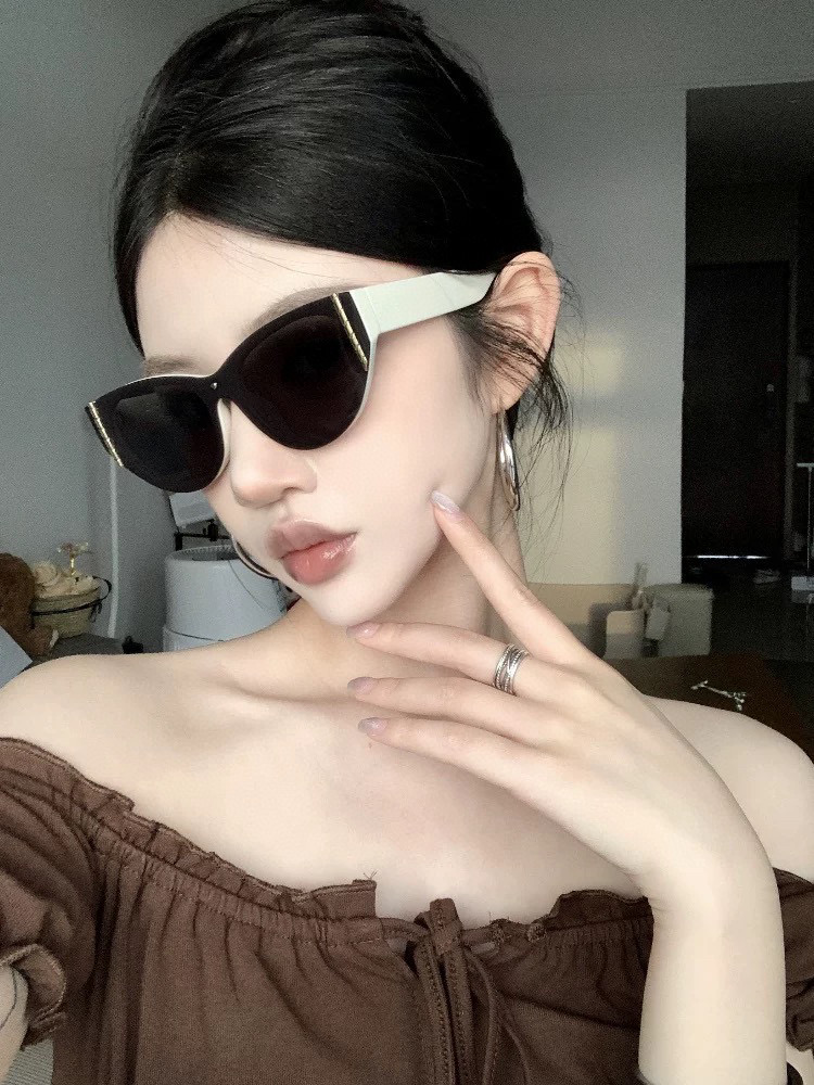 🔺 【香奈儿】2025开春新款 潮流爆款 时尚方框太阳镜 高品质 佩戴舒适 网红潮款墨镜 女士高清太阳镜