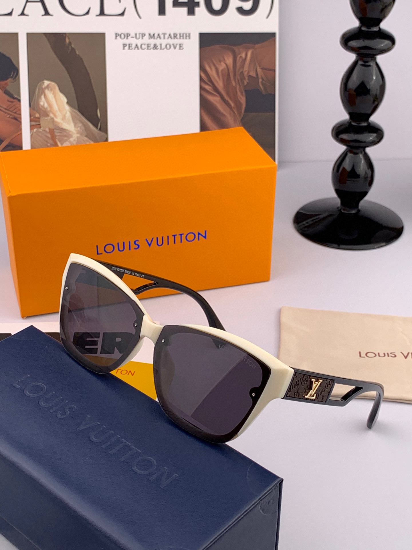  LV 2025年开春新款  潮流爆款 时尚方框太阳镜 高品质 佩戴舒适 网红潮款墨镜 型号L7310