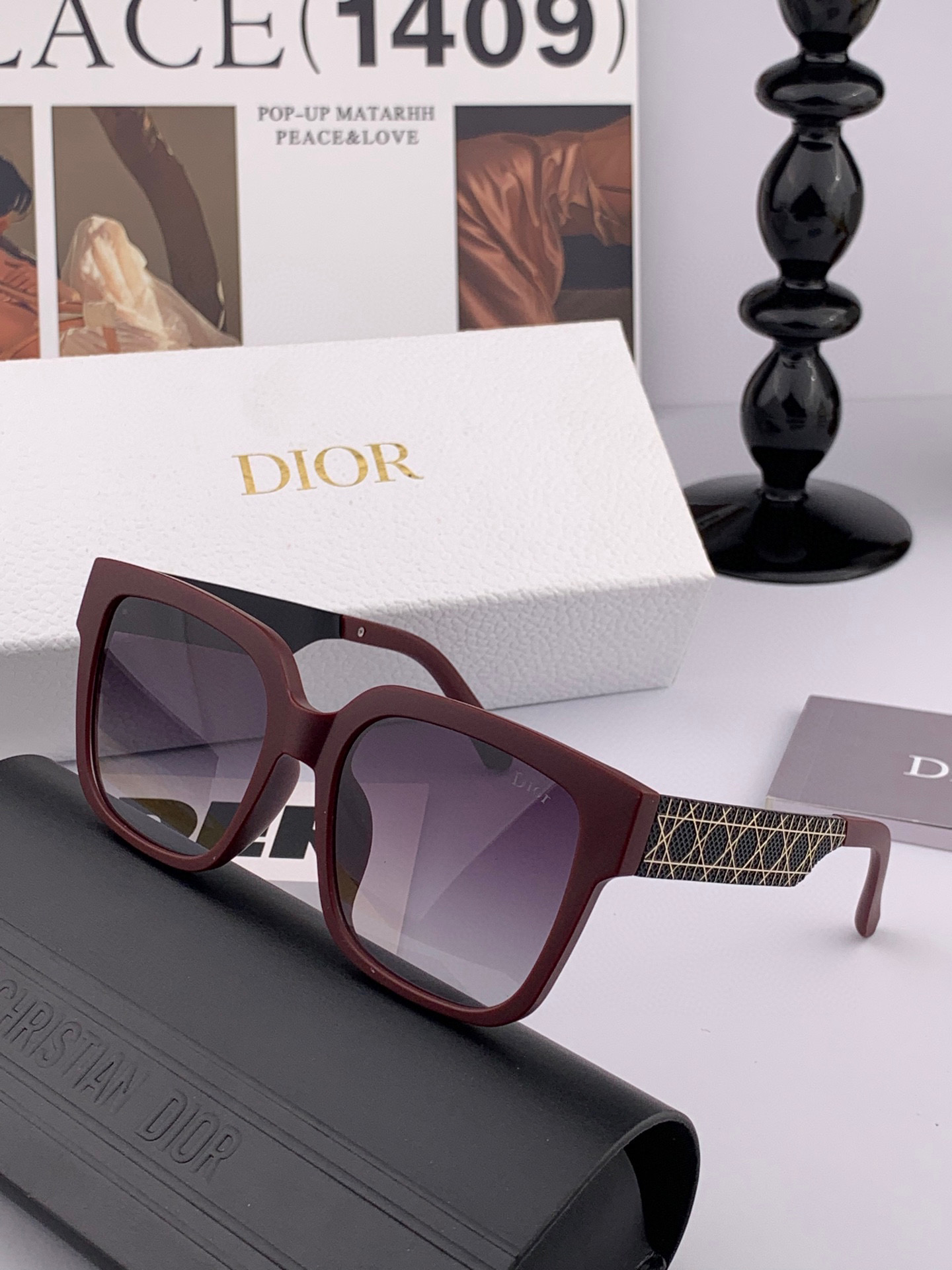 🔺 【DIOR-迪奥】2025开春新款 潮流爆款 时尚方框太阳镜 高品质 佩戴舒适 网红潮款墨镜 型号：