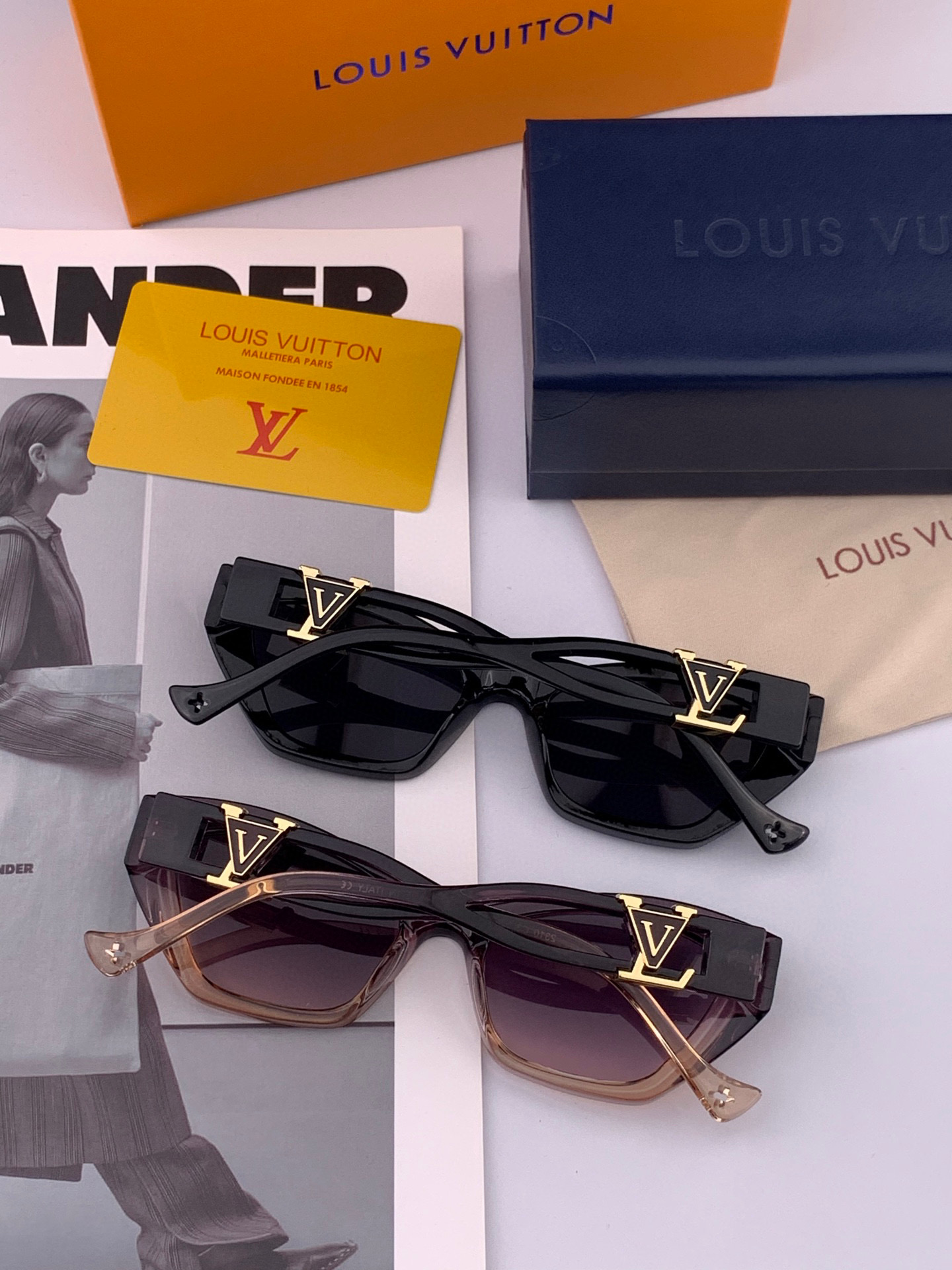  LV 2025年开春新款  潮流爆款 时尚方框太阳镜 高品质 佩戴舒适 网红潮款墨镜 型号L0231