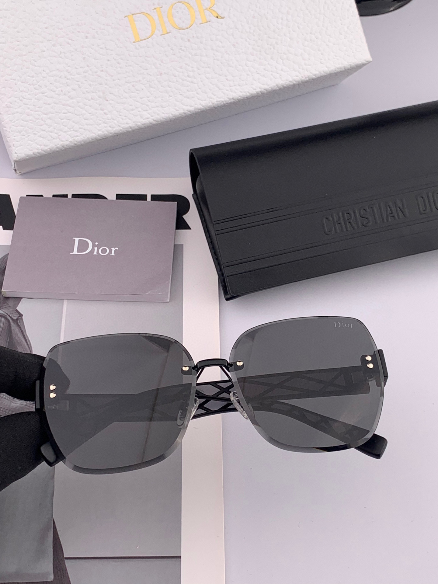  🔺 【DIOR-迪奥尼龙偏光太阳镜】2025开春新款 潮流爆款 时尚方框偏光太阳镜 高品质 佩戴舒适 