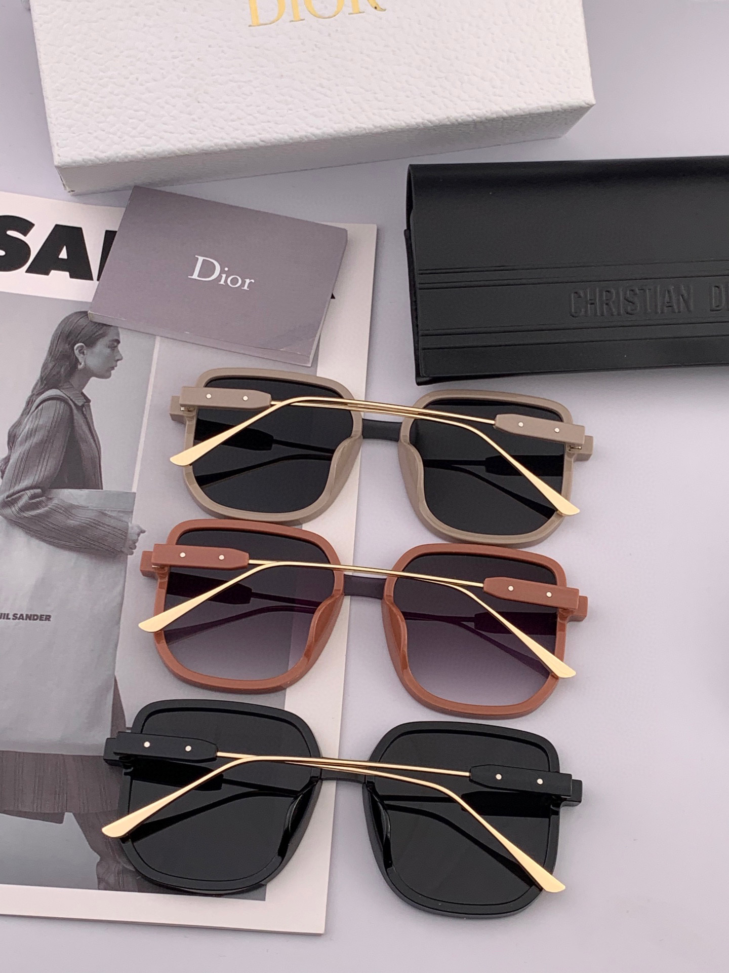  🔺 【DIOR-迪奥】2025开春新款 潮流爆款 时尚方框太阳镜 高品质 佩戴舒适 网红潮款墨镜 型号