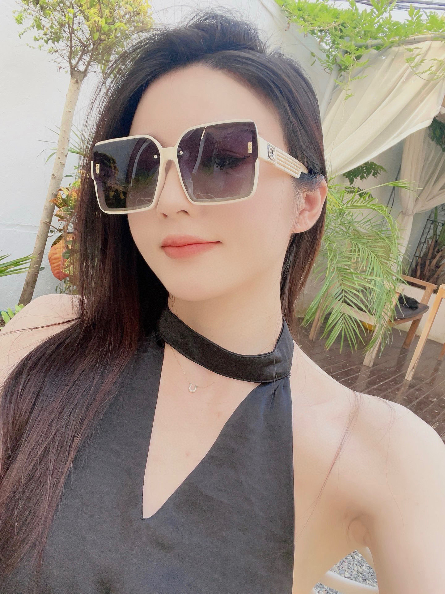  2025新款！新款出货！
女士高清加厚偏光太阳镜🕶️ 🎉💍新款GUCCI偏光太阳镜得意开车驾驶镜时尚墨