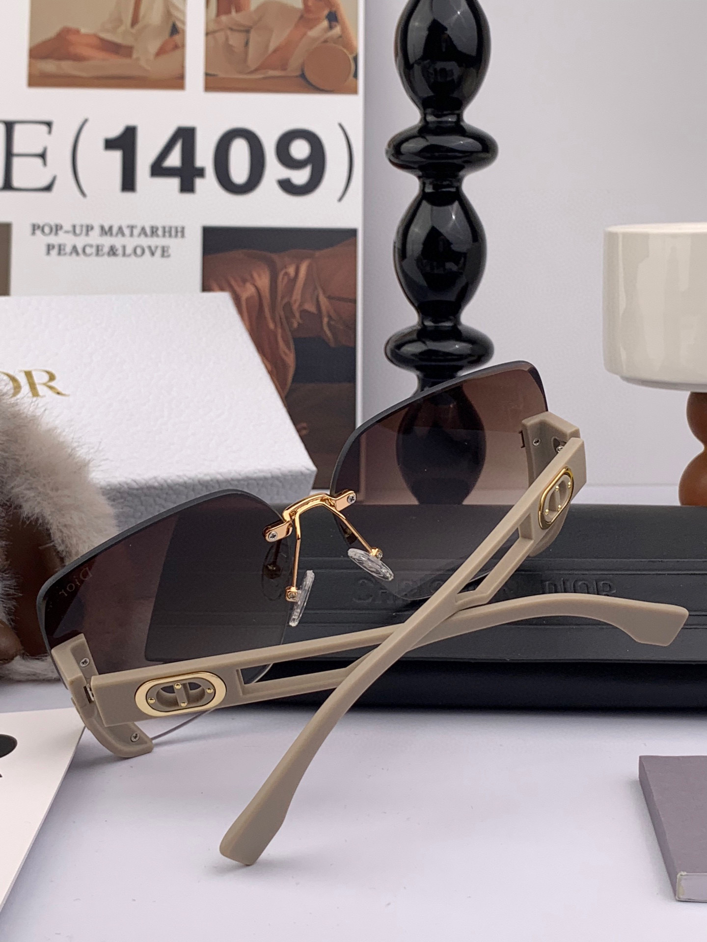 🔺 【DIOR-迪奥】2025开春新款 潮流爆款 时尚方框太阳镜 高品质 佩戴舒适 网红潮款墨镜 女士高