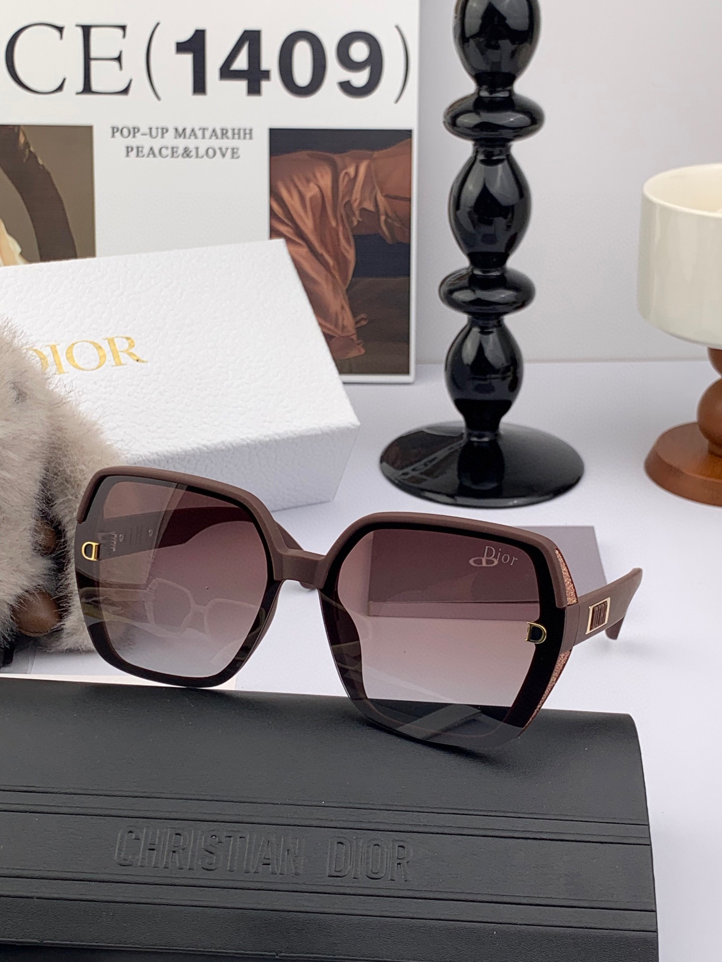 🔺 【DIOR-迪奥】2025开春新款 潮流爆款 时尚方框偏光太阳镜 高品质 佩戴舒适 网红潮款墨镜 