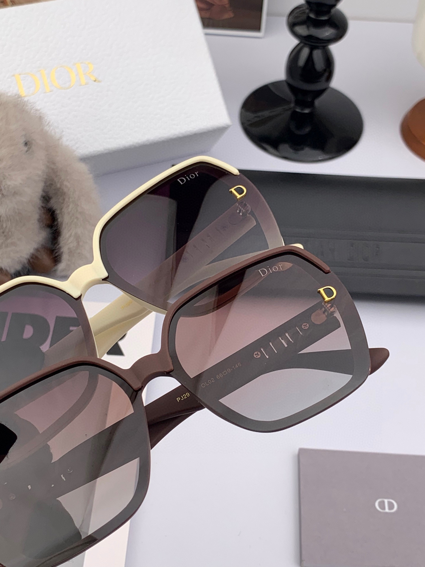  🔺 【DIOR-迪奥】2025开春新款 潮流爆款 时尚方框偏光太阳镜 高品质 佩戴舒适 网红潮款墨镜 