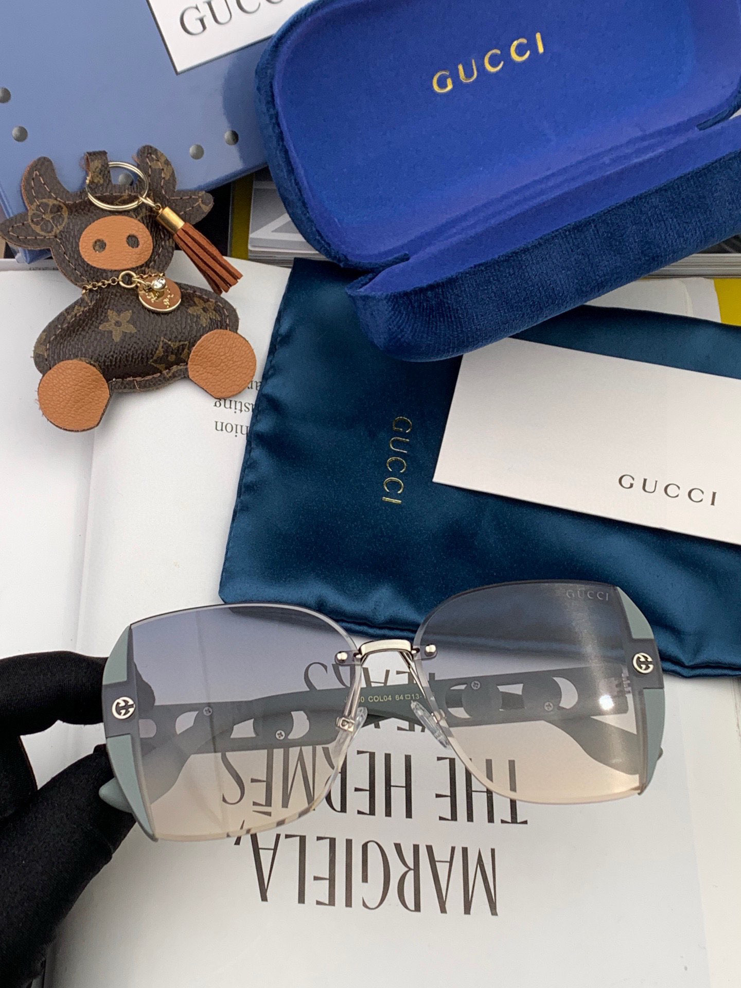  🔺 【GUCCI】2025开春新款 潮流爆款 时尚方框太阳镜 高品质 佩戴舒适 网红潮款墨镜 型号：G
