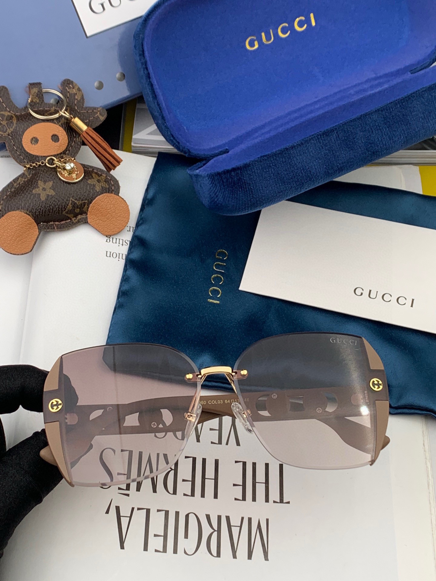  🔺 【GUCCI】2025开春新款 潮流爆款 时尚方框太阳镜 高品质 佩戴舒适 网红潮款墨镜 型号：G