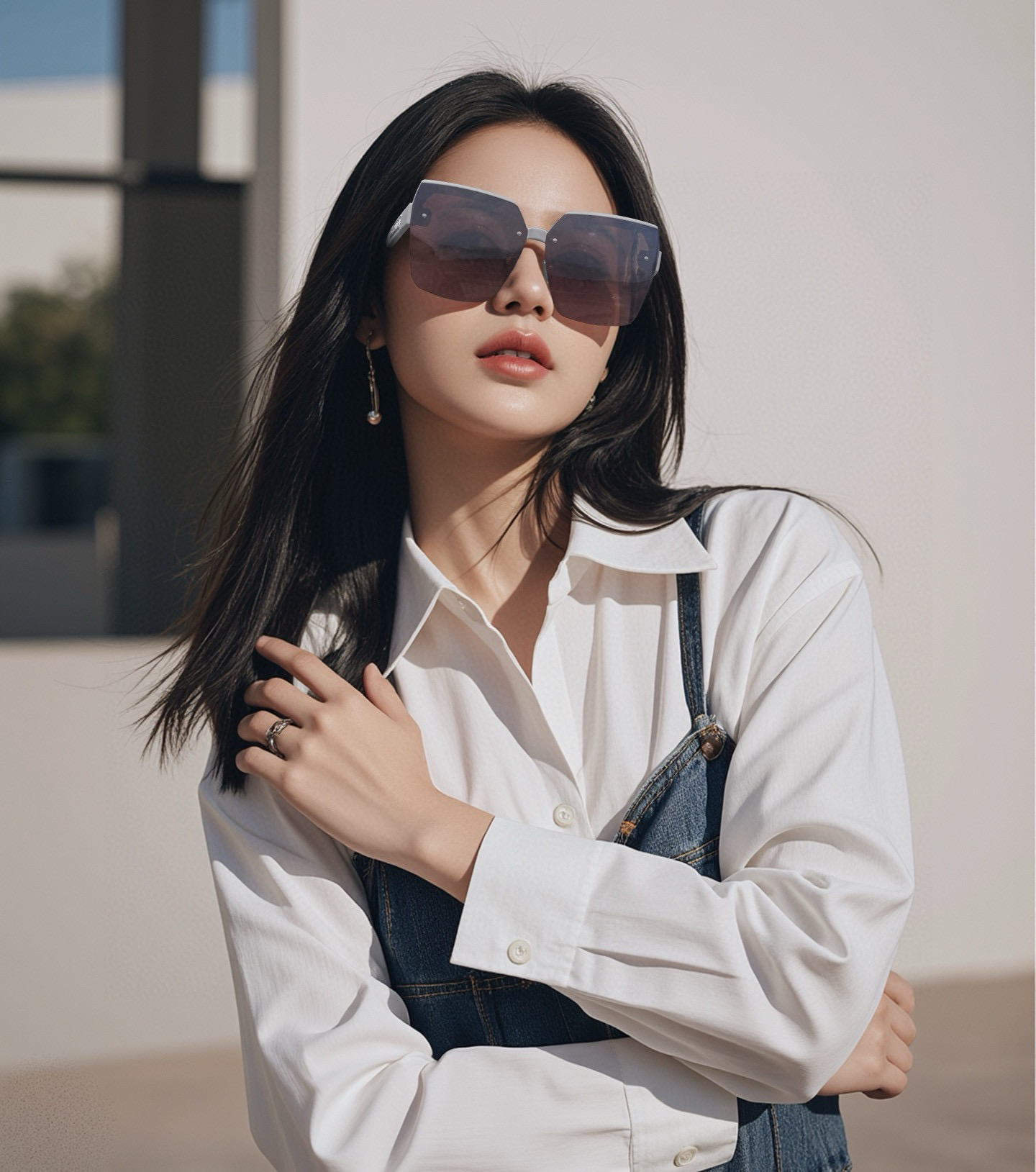  【CHANEL】香奈儿 2025新款潮流爆款 时尚方框太阳镜 佩戴舒适 网红潮款墨镜  女士高清加厚偏