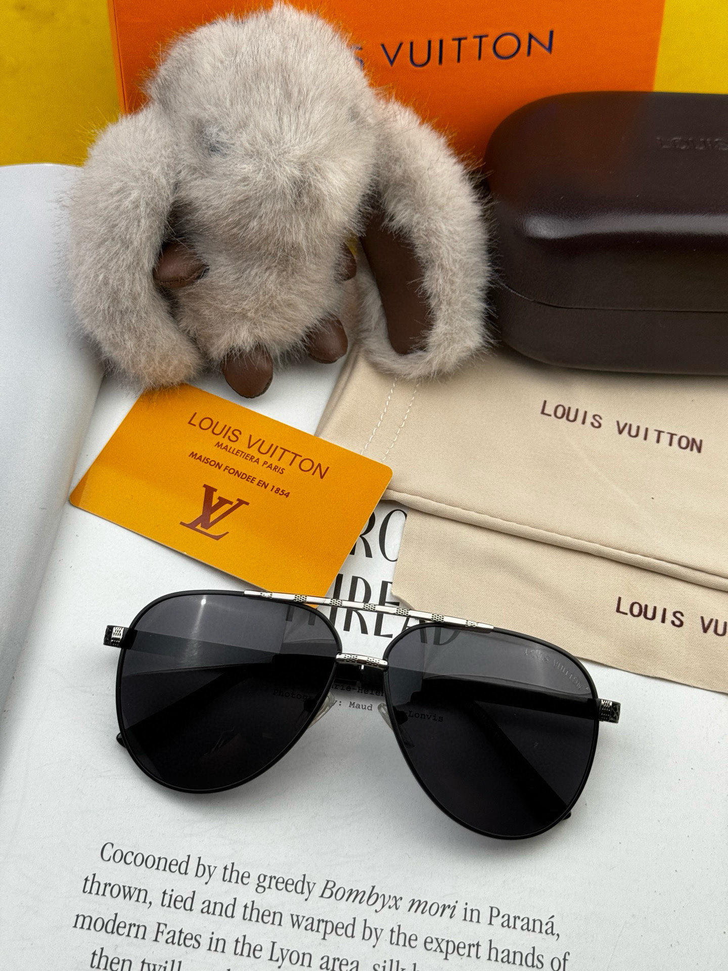  2025新款 LOUIS VUITTON-路易家  新品LV蛤蟆框太阳镜 每一付都是精品 ❤️时尚达人