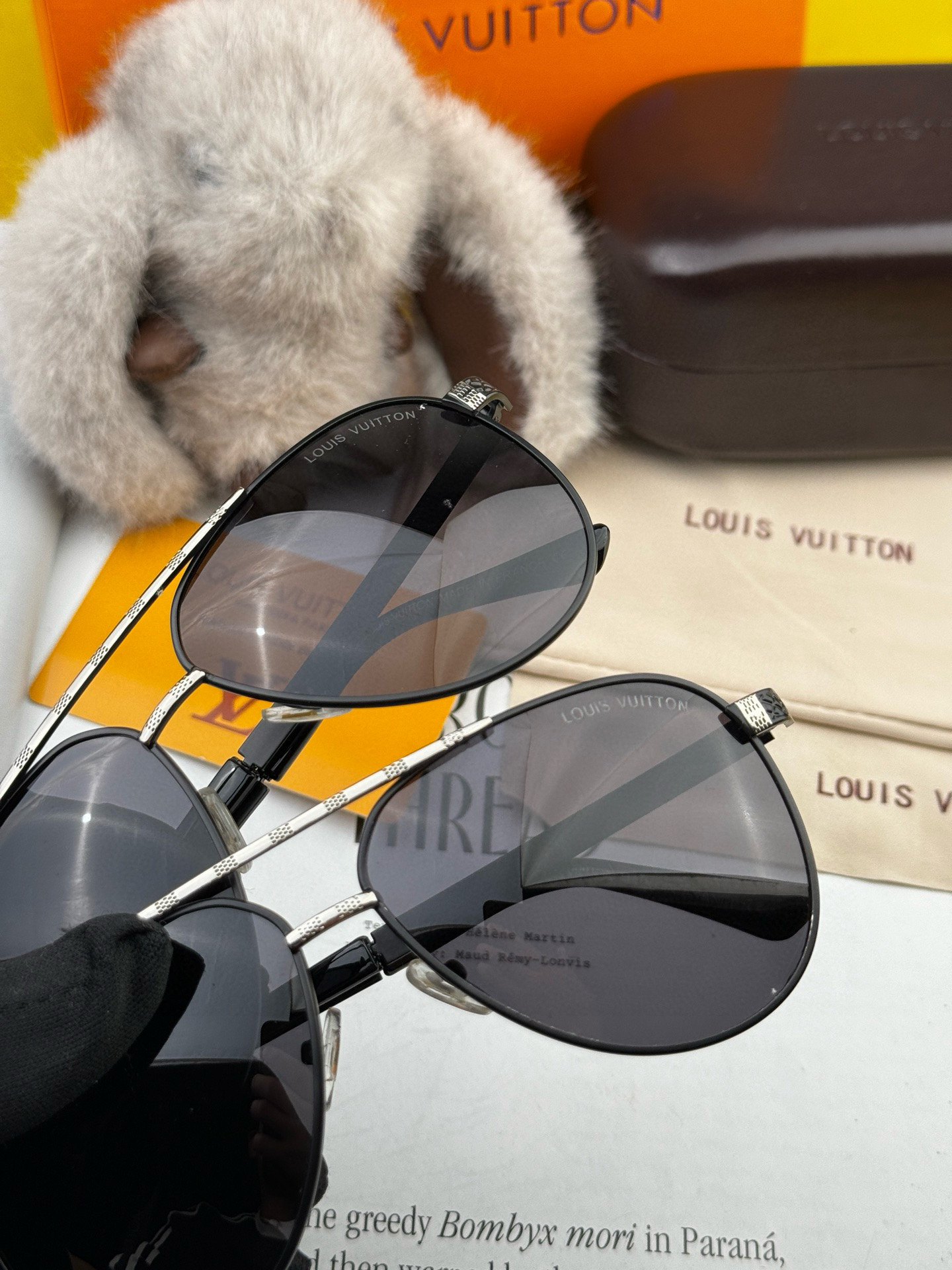  2025新款 LOUIS VUITTON-路易家  新品LV蛤蟆框太阳镜 每一付都是精品 ❤️时尚达人