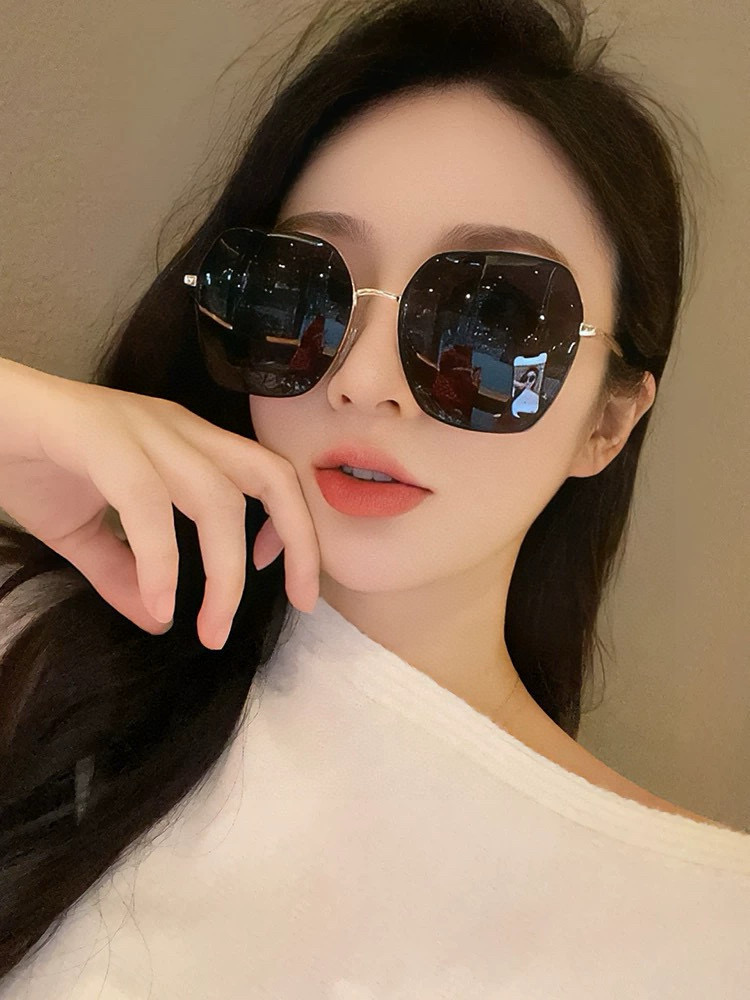  🔺 【GUCCI-偏光太阳镜】2025开春新款 潮流爆款 时尚圆框偏光太阳镜 高品质 佩戴舒适 网红潮