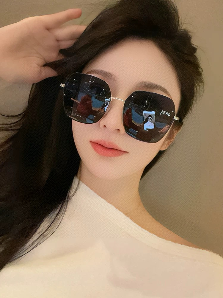  🔺 【GUCCI-偏光太阳镜】2025开春新款 潮流爆款 时尚圆框偏光太阳镜 高品质 佩戴舒适 网红潮