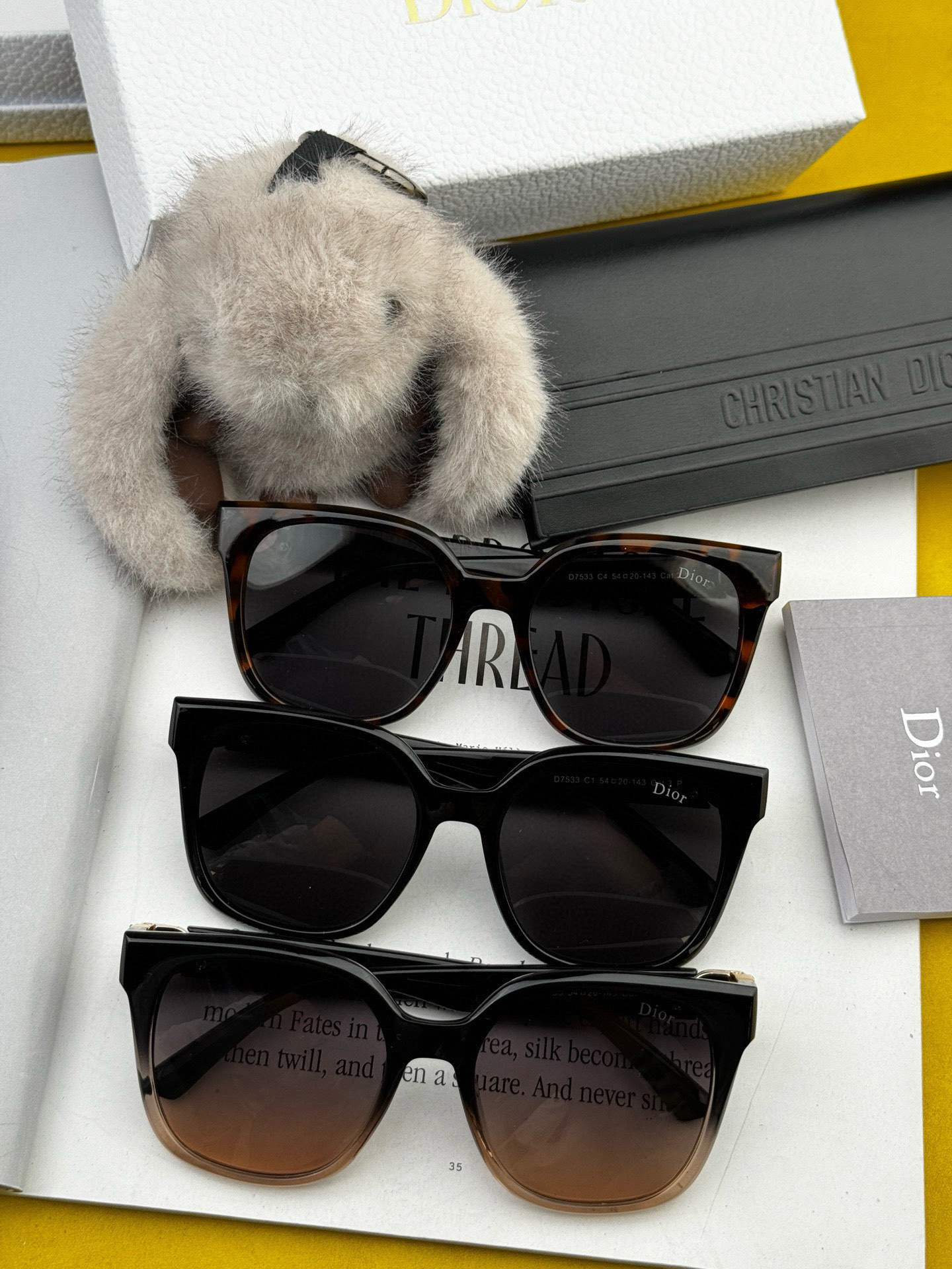   【DIOR】2025新款潮流爆款 时尚方框太阳镜 佩戴舒适 网红潮款墨镜  女士高清加厚偏光太阳镜🕶