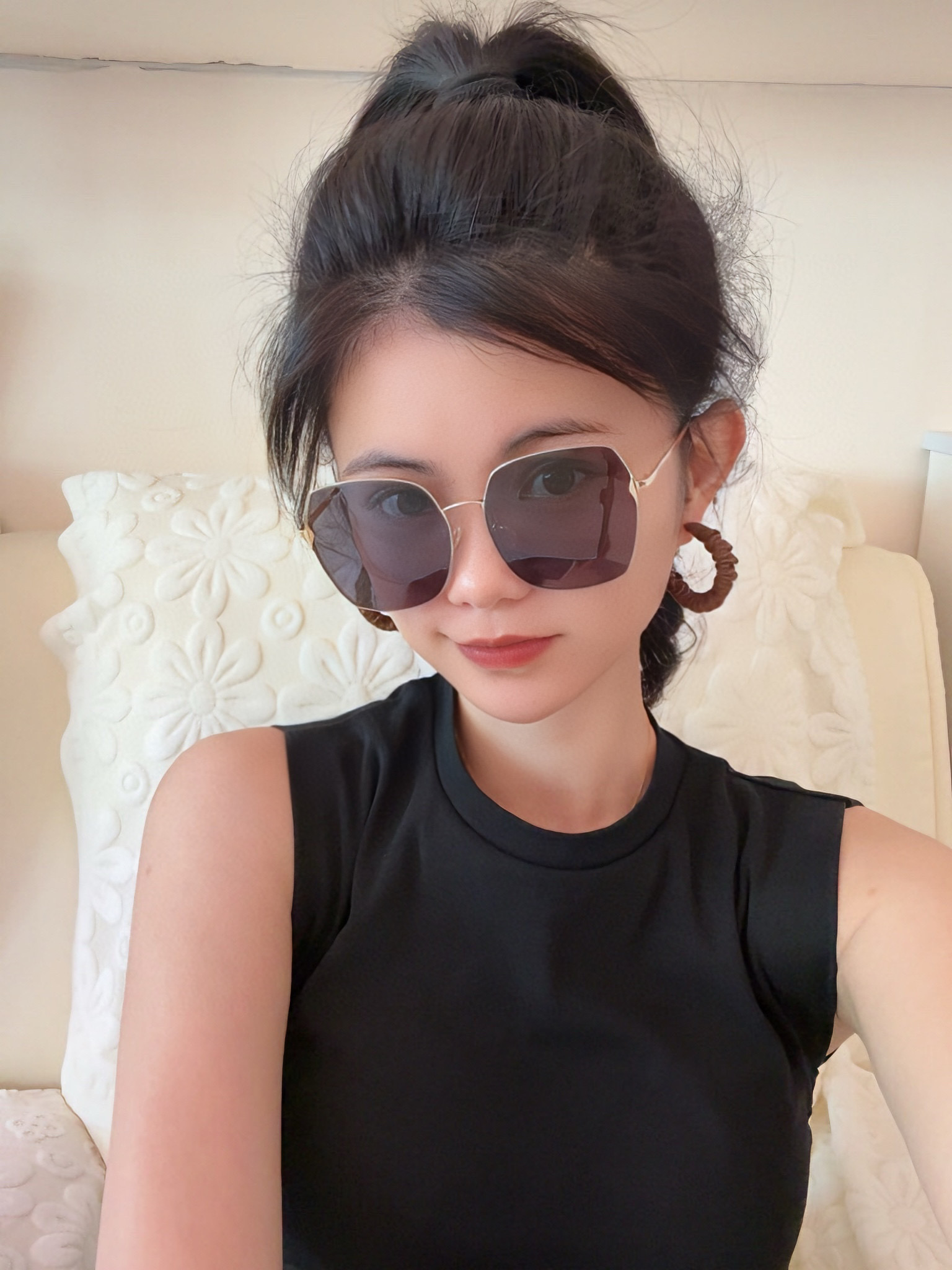 【CHANEL】香奈儿  新款尼龙偏光太眼镜，无框钻石 切边更有质感，大气女人范儿，大脸小脸都好看 ！