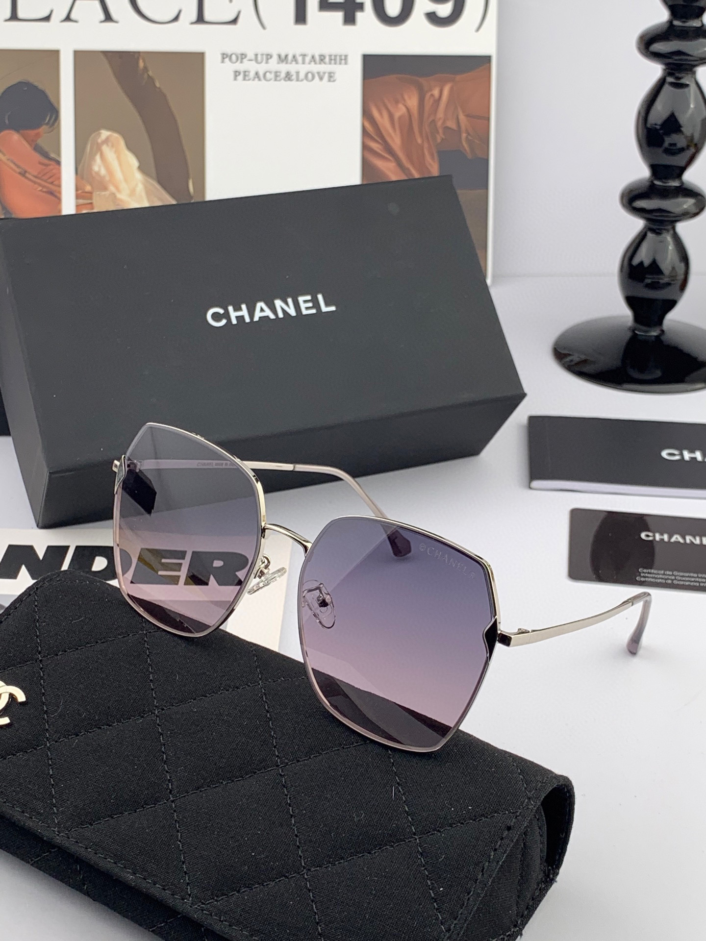 【CHANEL】香奈儿  新款尼龙偏光太眼镜，无框钻石 切边更有质感，大气女人范儿，大脸小脸都好看 ！