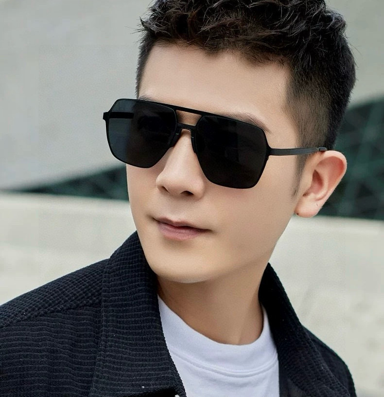         GUCCI 男款炫彩飞行员偏光太阳镜 ❤️材质：高清尼龙加厚卡槽高清偏光镜片 🌹无边框镜