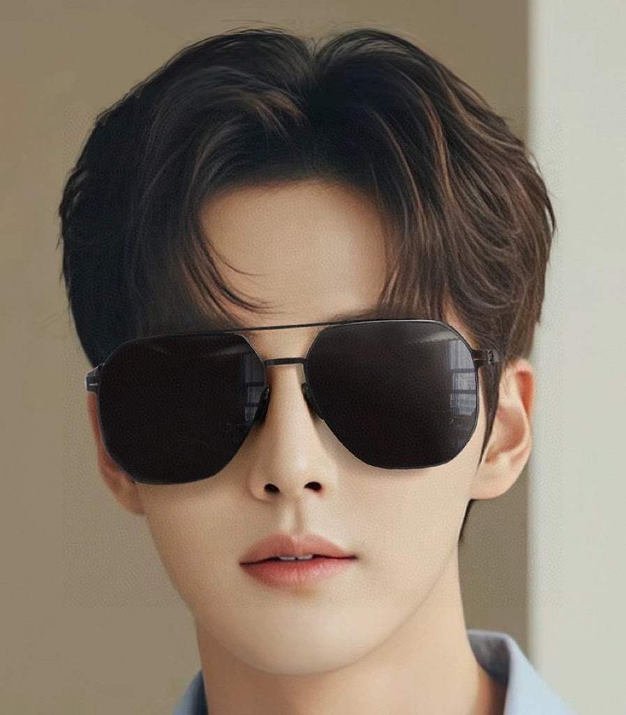        GUCCI 男款炫彩飞行员偏光太阳镜 ❤️材质：高清尼龙加厚卡槽高清偏光镜片 🌹无边框镜架