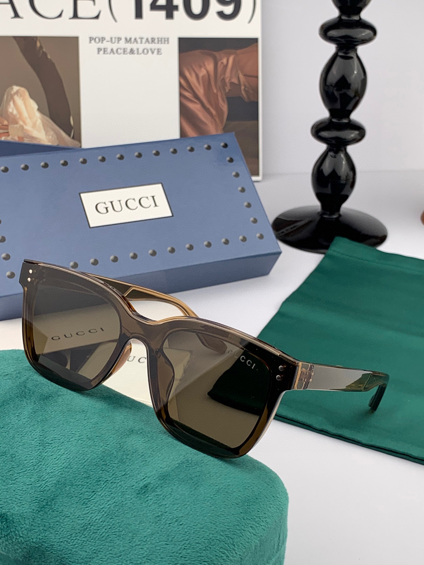   GUCCI  新款连体尼龙偏光太眼镜，情侣款时尚方框太阳镜佩戴舒适网红潮流款墨镜，大气女人范儿，大脸