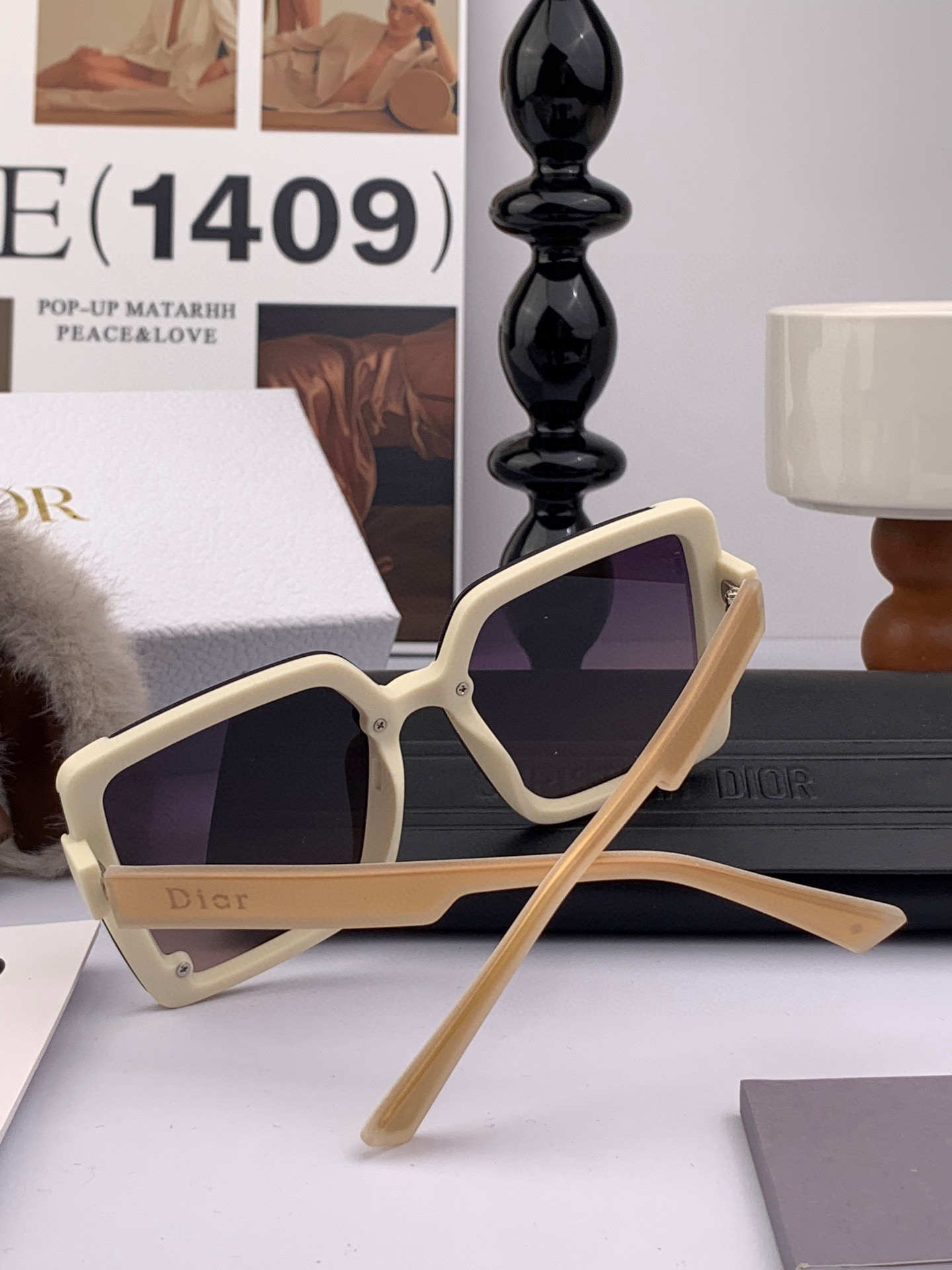  🔺 【DIOR-迪奥】2025开春新款 潮流爆款 时尚方框偏光太阳镜 高品质 佩戴舒适 网红潮款墨镜 