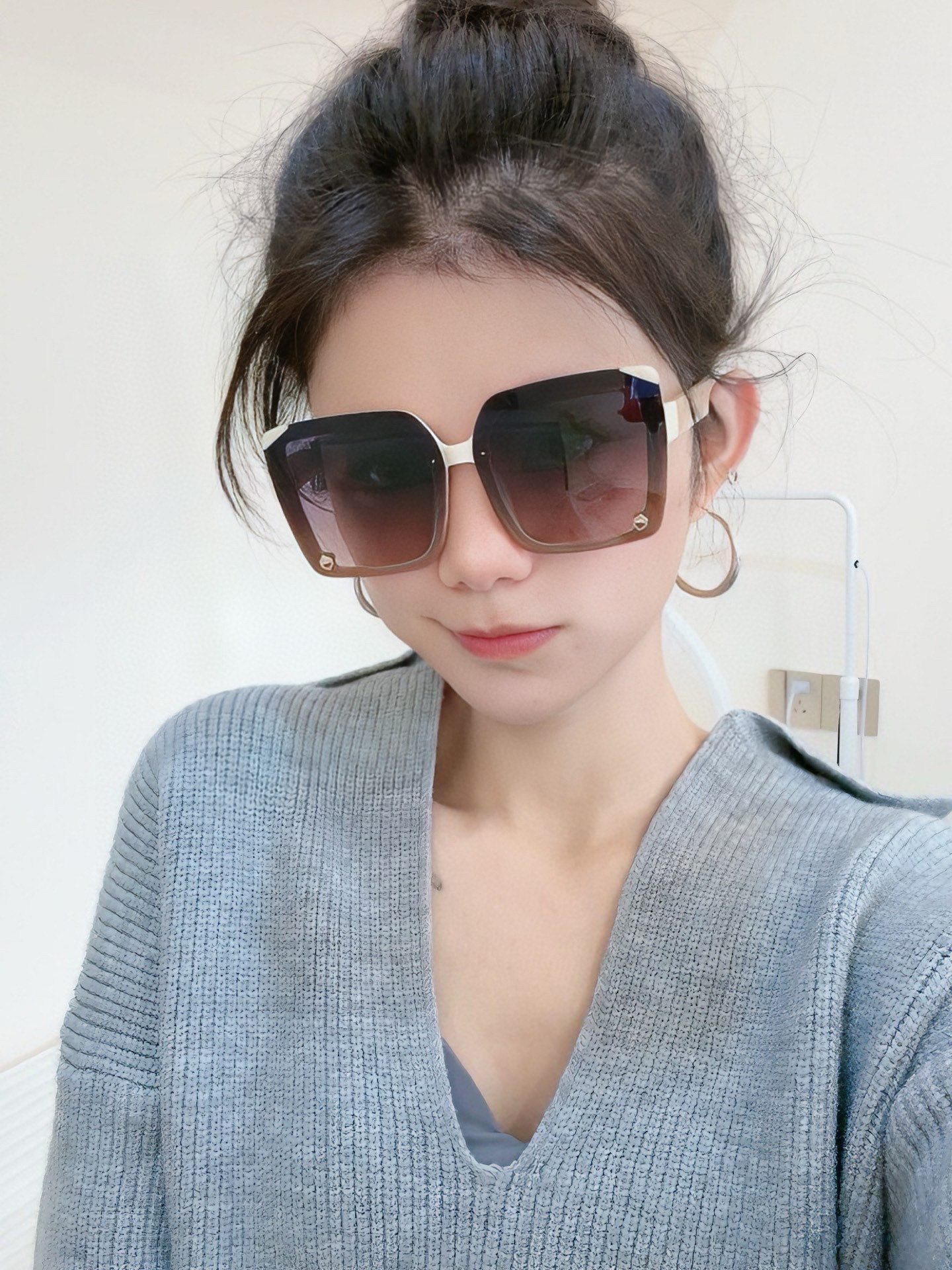  🔺 【DIOR-迪奥】2025开春新款 潮流爆款 时尚方框偏光太阳镜 高品质 佩戴舒适 网红潮款墨镜 
