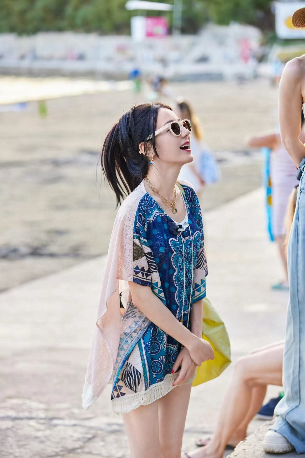   GUCCI2025开春新款一体镜 大框太阳镜男女同款 😎 
爆款小框尼龙太阳镜 超逼格超酷 
镜腿品
