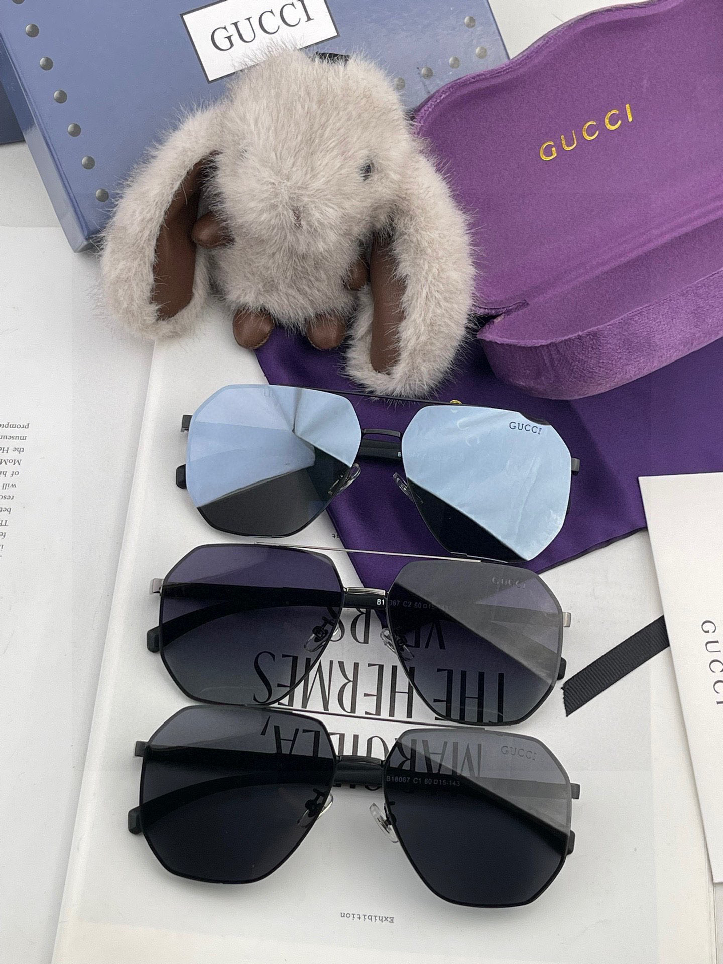         GUCCI 男款炫彩飞行员偏光太阳镜 ❤️材质：高清尼龙加厚卡槽高清偏光镜片 🌹无边框镜