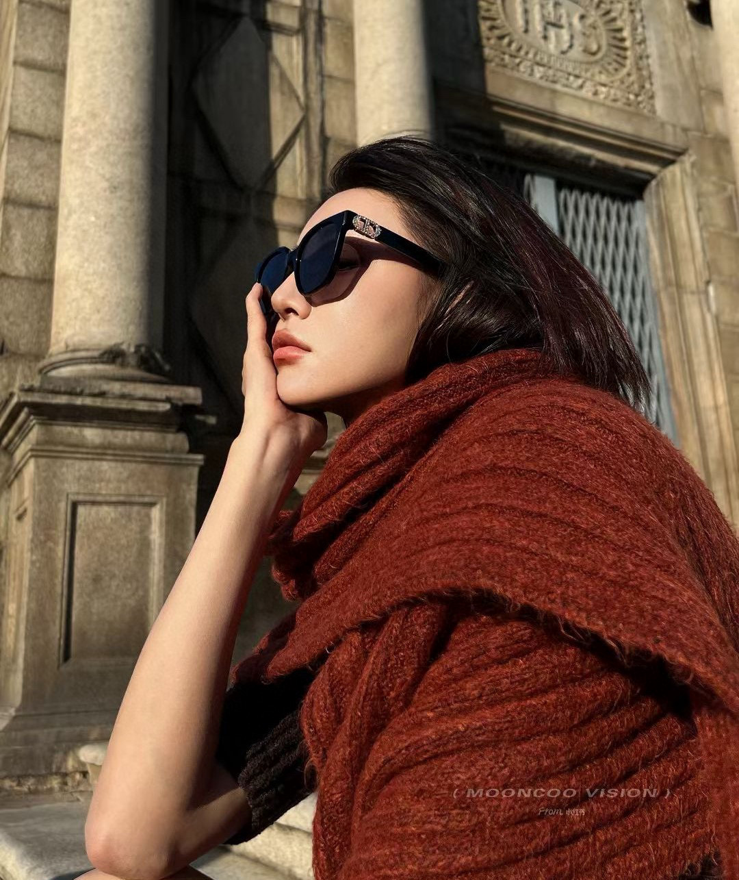   【DIOR】2025新款潮流爆款 时尚方框太阳镜 佩戴舒适 网红潮款墨镜  女士高清加厚偏光太阳镜🕶