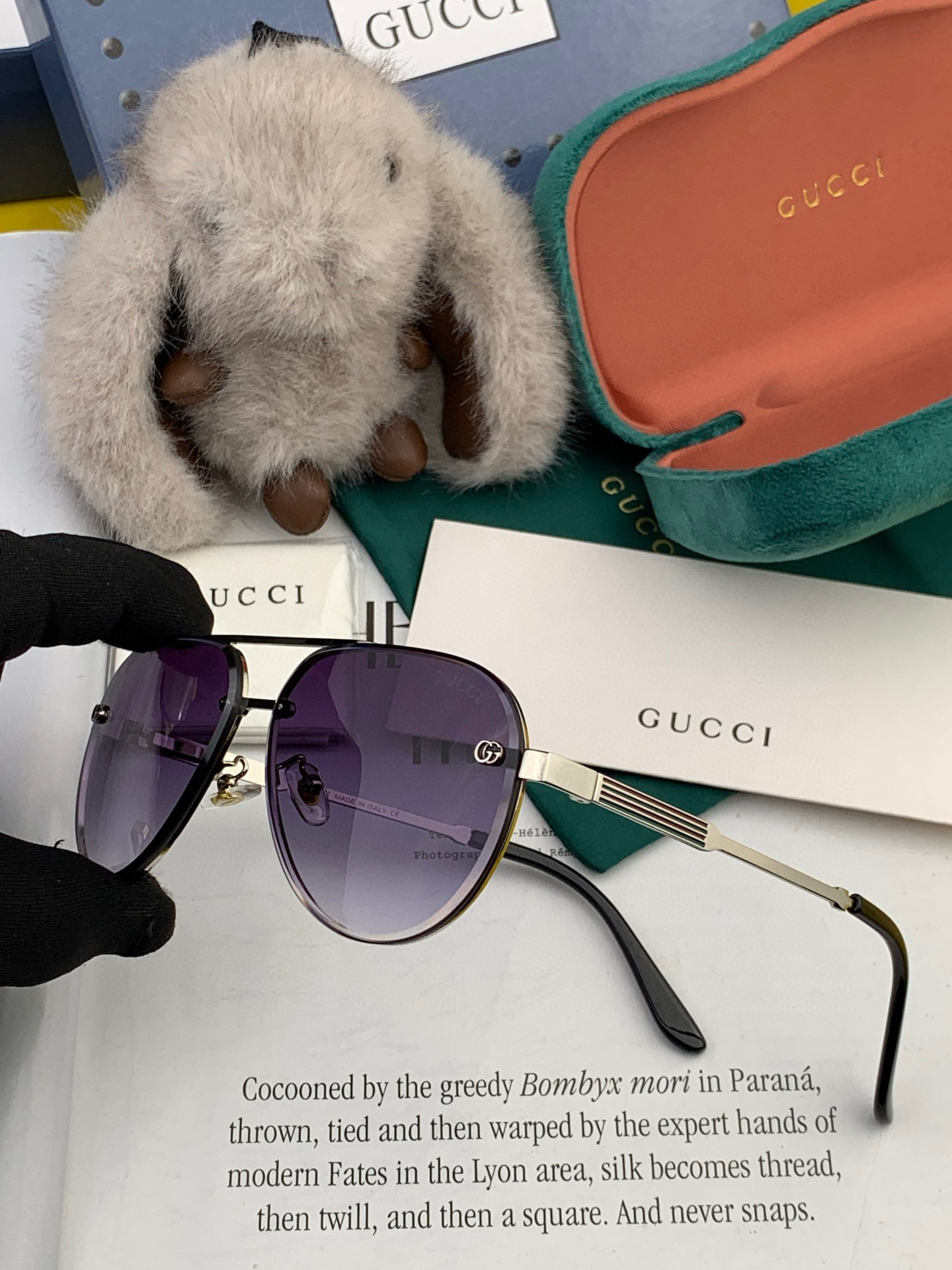   Gucci 。  高品质男女款墨镜   。蛤蟆镜 开车钓鱼都可 。百搭显瘦墨镜韩版男士飞行员大框司机