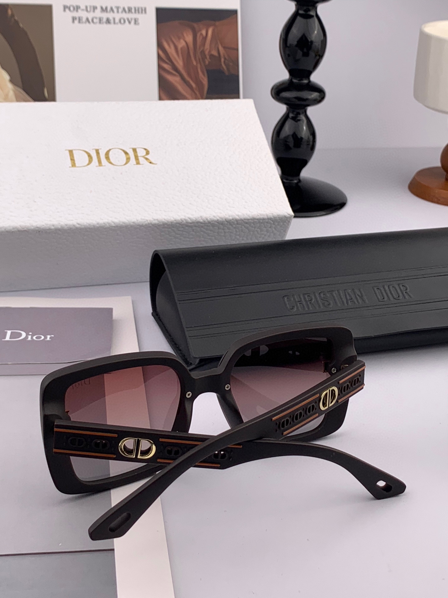 🔺 【DIOR-迪奥】2025开春新款 潮流爆款 时尚方框偏光太阳镜 高品质 佩戴舒适 网红潮款墨镜 女