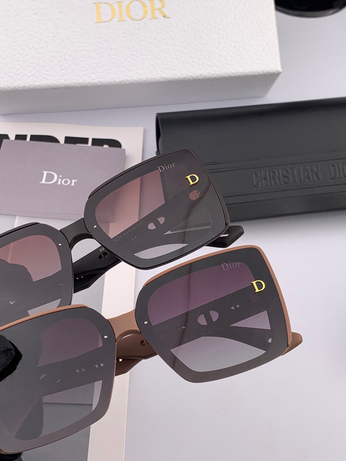 🔺 【DIOR-迪奥】2025开春新款 潮流爆款 时尚方框偏光太阳镜 高品质 佩戴舒适 网红潮款墨镜 女