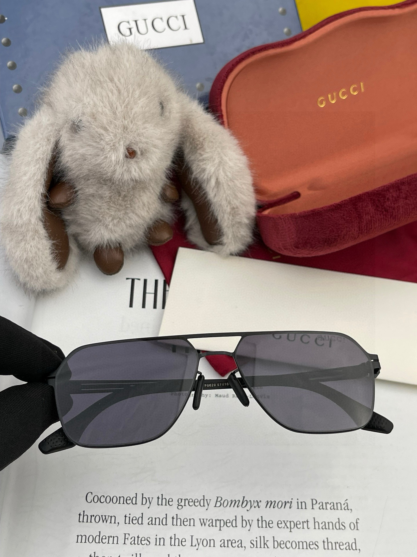 ♦️GUCCI 2025新款男女情侣款太阳镜多边形墨镜iP电镀永不褪色 超轻超有弹性整幅眼镜无螺丝重要的