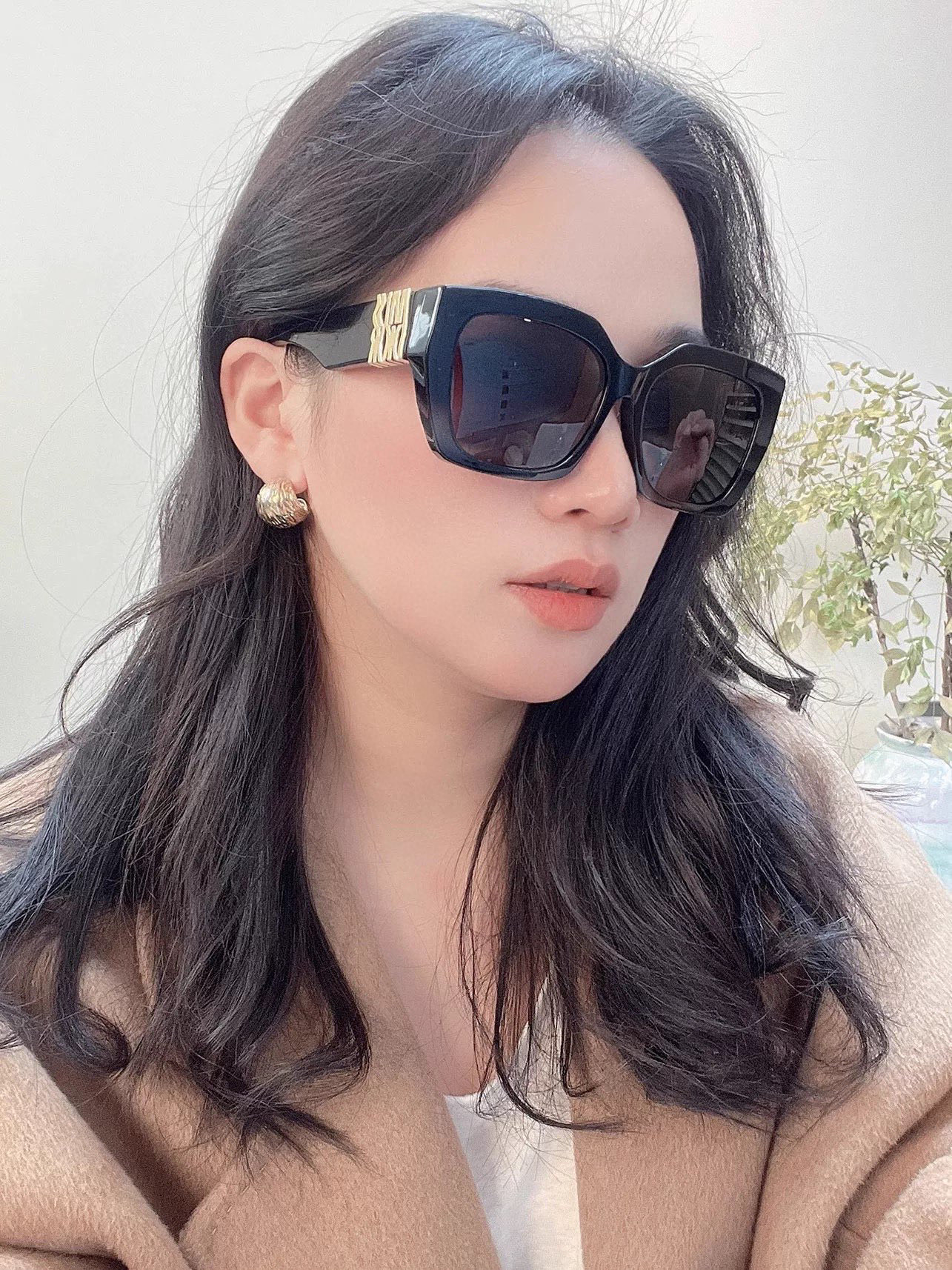   【DIOR】2025新款潮流爆款 时尚方框太阳镜 佩戴舒适 网红潮款墨镜  女士高清加厚偏光太阳镜🕶
