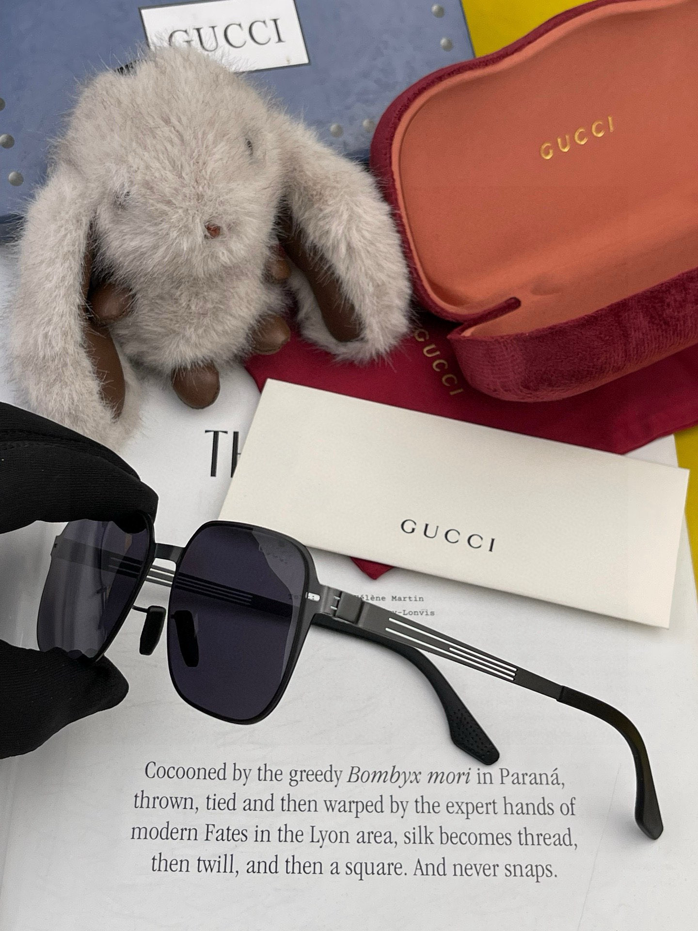 ♦️GUCCI 2025新款男女情侣款太阳镜多边形墨镜iP电镀永不褪色 超轻超有弹性整幅眼镜无螺丝重要的