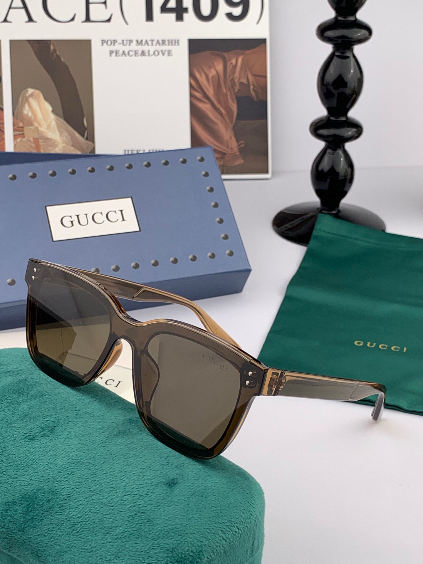   GUCCI  新款连体尼龙偏光太眼镜，情侣款时尚方框太阳镜佩戴舒适网红潮流款墨镜，大气女人范儿，大脸