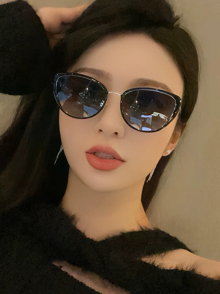  🔺 【GUCCI-偏光太阳镜】2025开春新款 潮流爆款 时尚圆框偏光太阳镜 高品质 佩戴舒适 网红潮