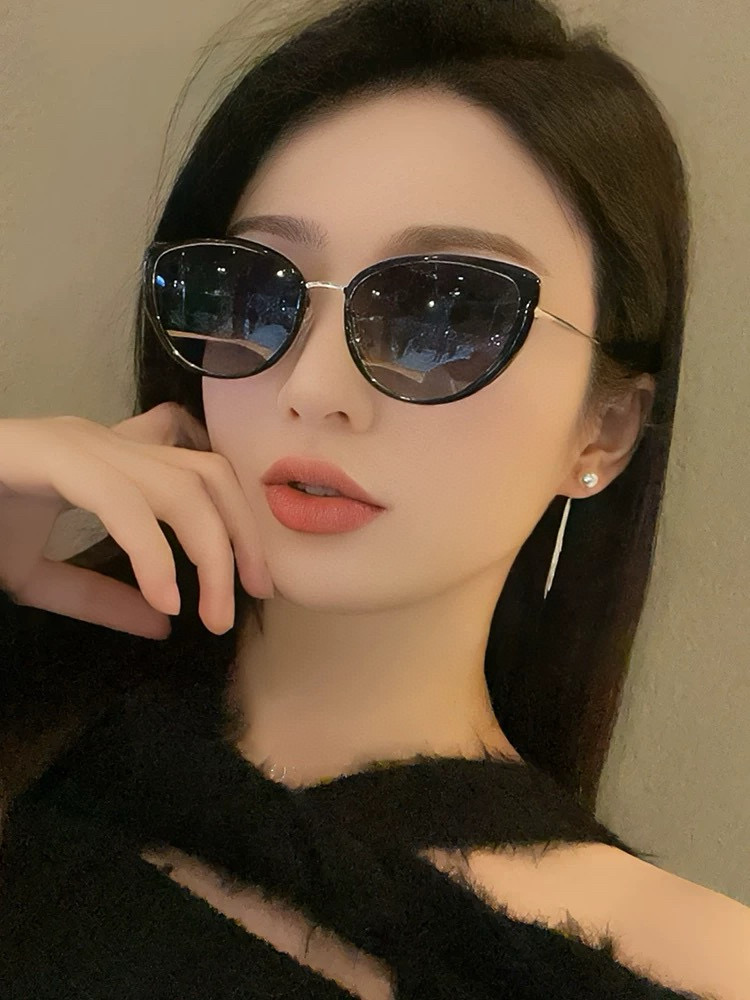  🔺 【GUCCI-偏光太阳镜】2025开春新款 潮流爆款 时尚圆框偏光太阳镜 高品质 佩戴舒适 网红潮