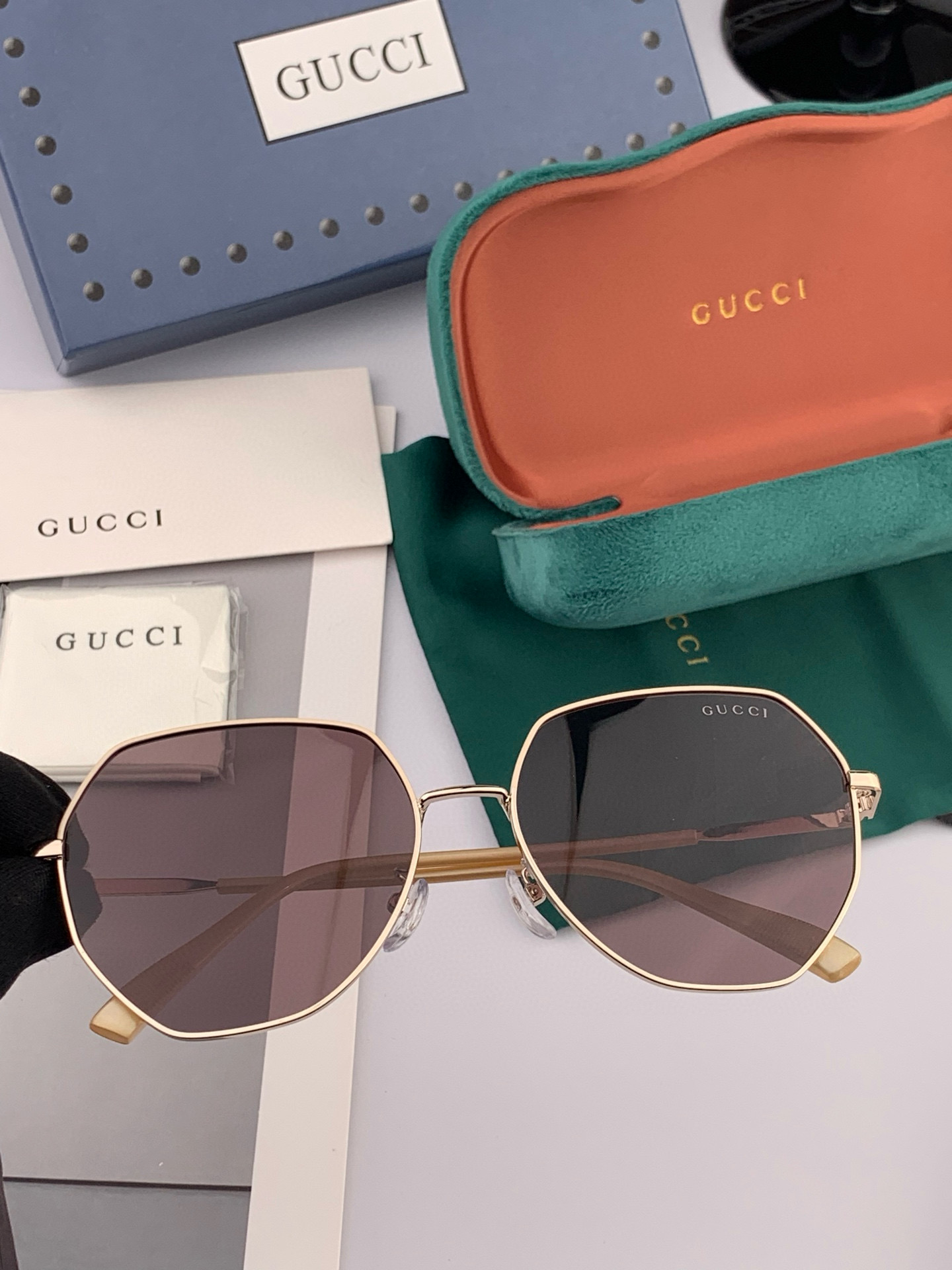  🔺 【GUCCI-偏光太阳镜】2025开春新款 潮流爆款 时尚圆框偏光太阳镜 高品质 佩戴舒适 网红潮
