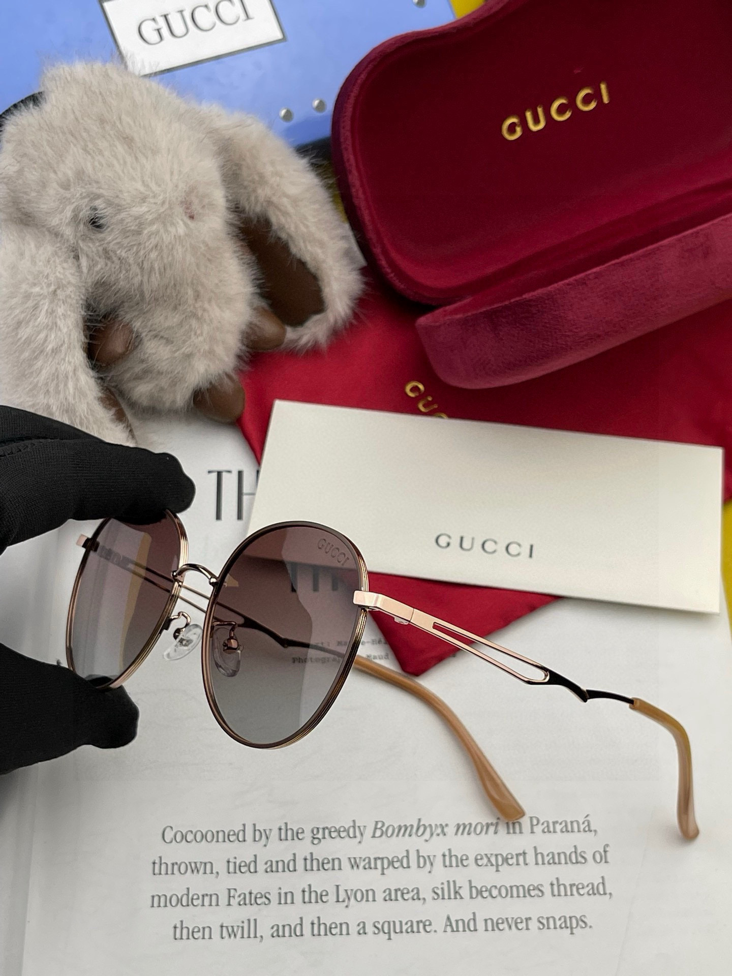  GUCCI 2025开春新款 最新款圆框太阳镜 各路网红纷纷带起气场满分‼️ 俏皮甜美.上脸效果更佳.