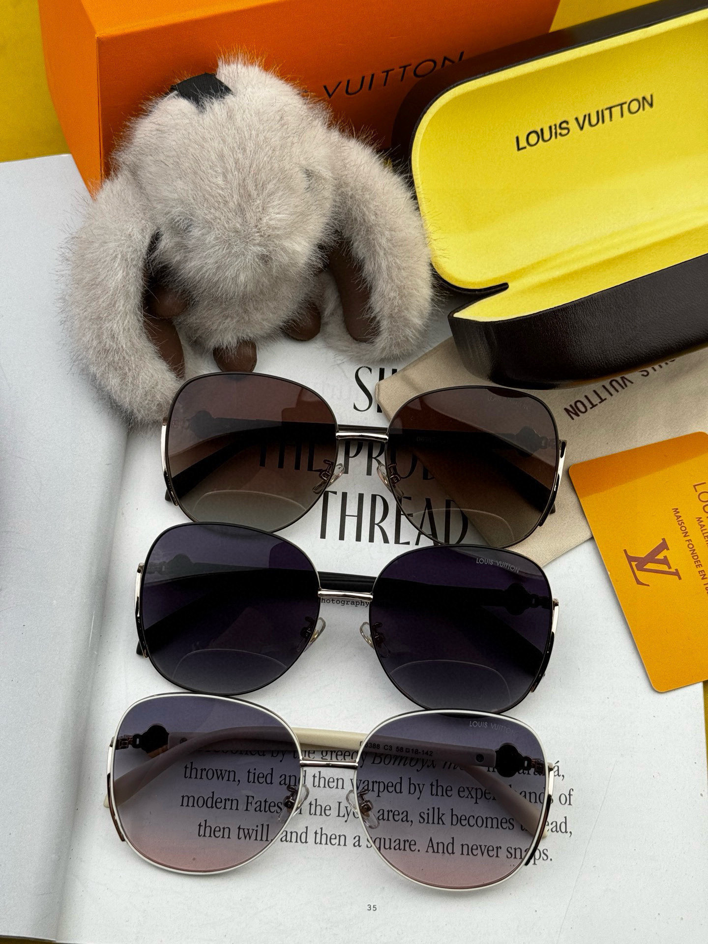   LV 太阳镜潮品官网模特同款 玫瑰玫瑰四叶草🍀精致个性设计简约时尚 高品质值得拥有绝对潮爆整个夏季 