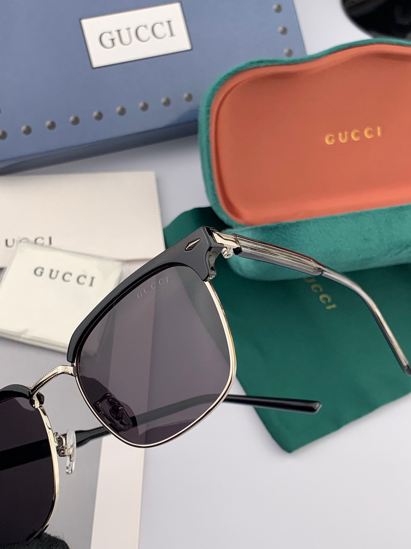  🔺 【GUCCI-偏光太阳镜】2025开春新款 潮流爆款 时尚方框偏光太阳镜 高品质 佩戴舒适 网红潮